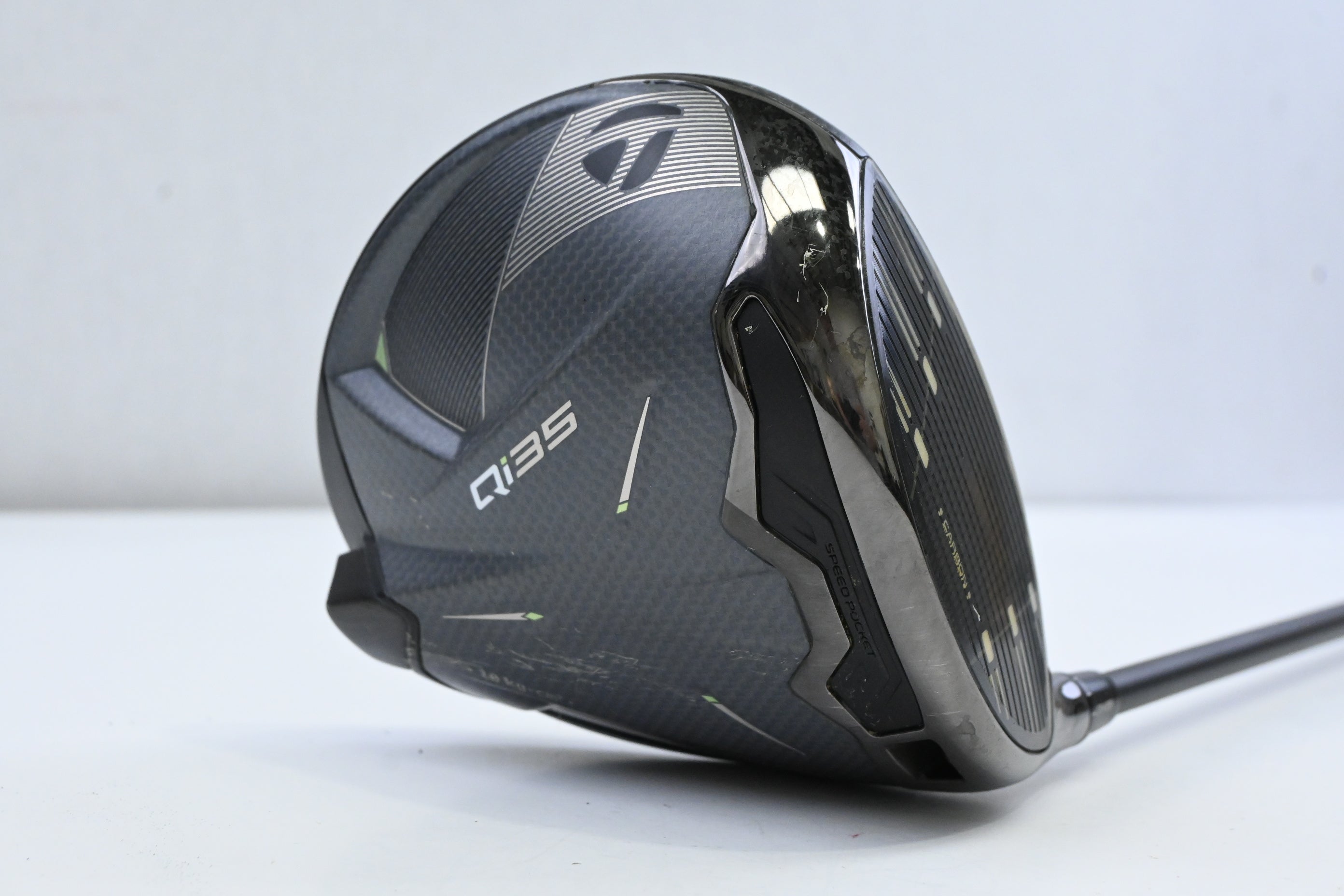 Taylormade Qi35 Max Driver / 9 Degree / Regular Flex Fujikura Ventus Blue 5