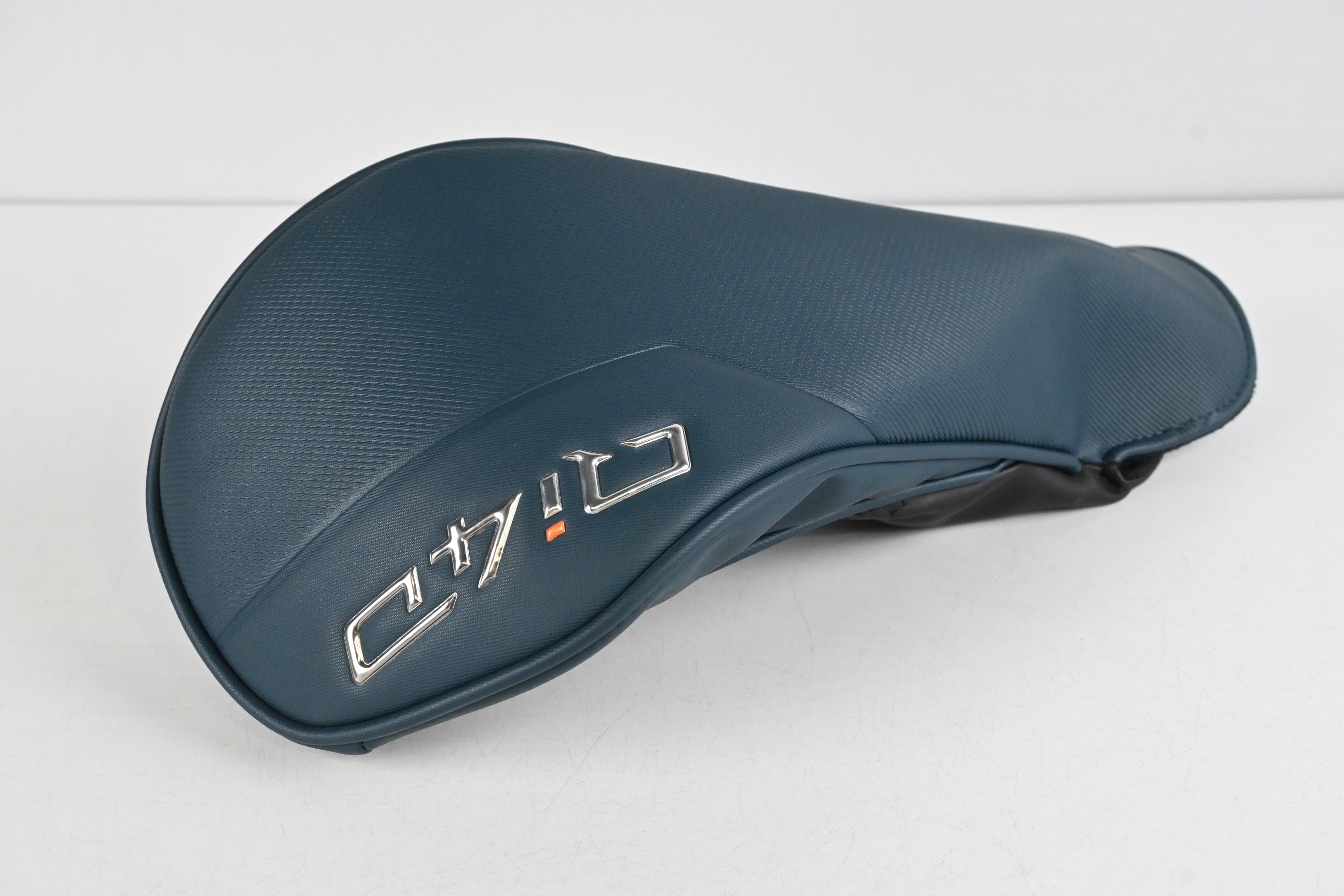 Taylormade Qi4D Driver / 9 Degree / Stiff Flex Reax Blue 50 Shaft