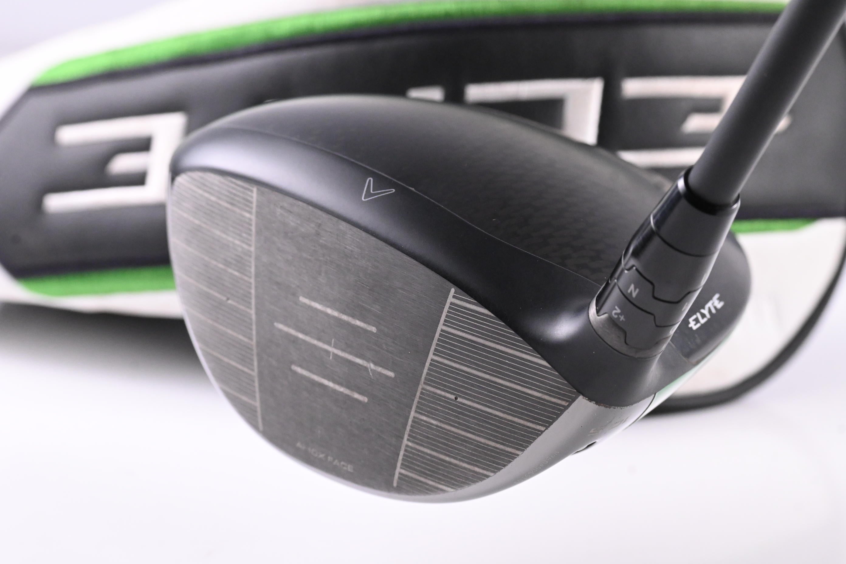 Callaway Elyte Driver / 10.5 Degree / Regular Flex Vanquish 4 Shaft