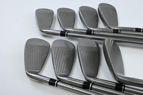 Wilson Di9 Irons / 4-PW+SW / Regular Flex UST Proforce V2 65 Shafts