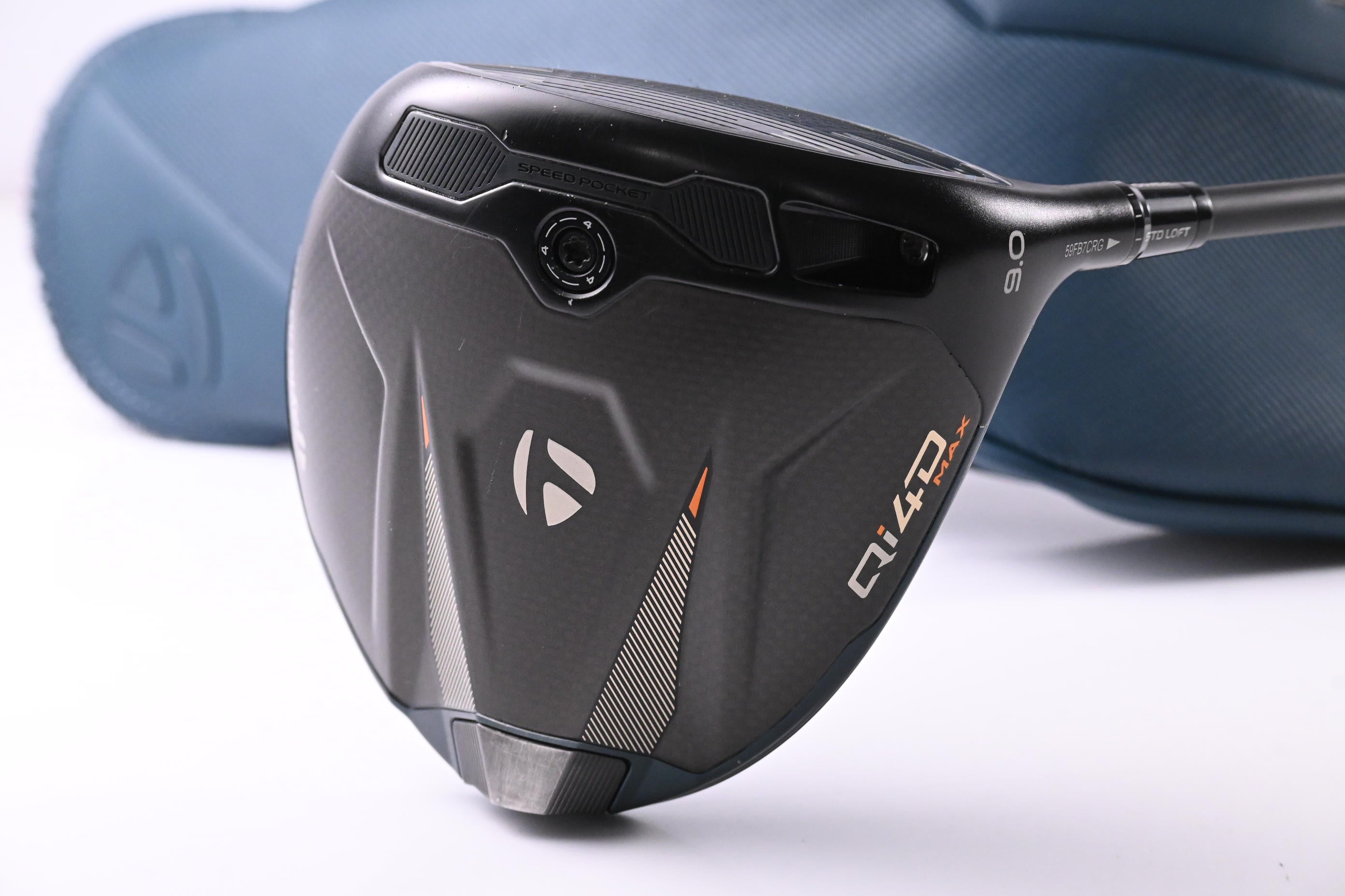 Taylormade Qi4D Max Driver / 9 Degree / Senior Flex REAX Blue 50 Shaft