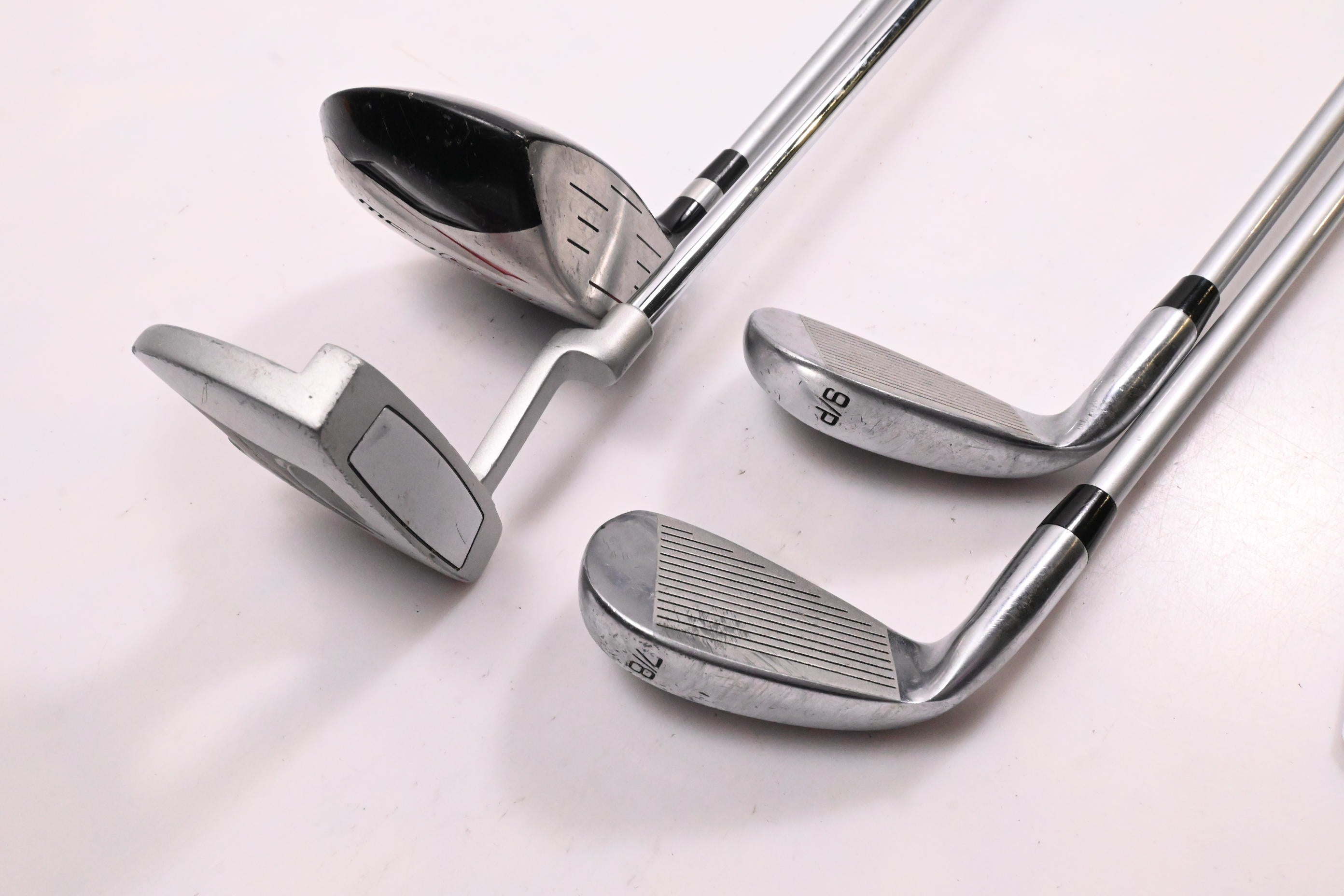 Junior Masters 530 Package Set / Woods, Irons, Putter, Bag