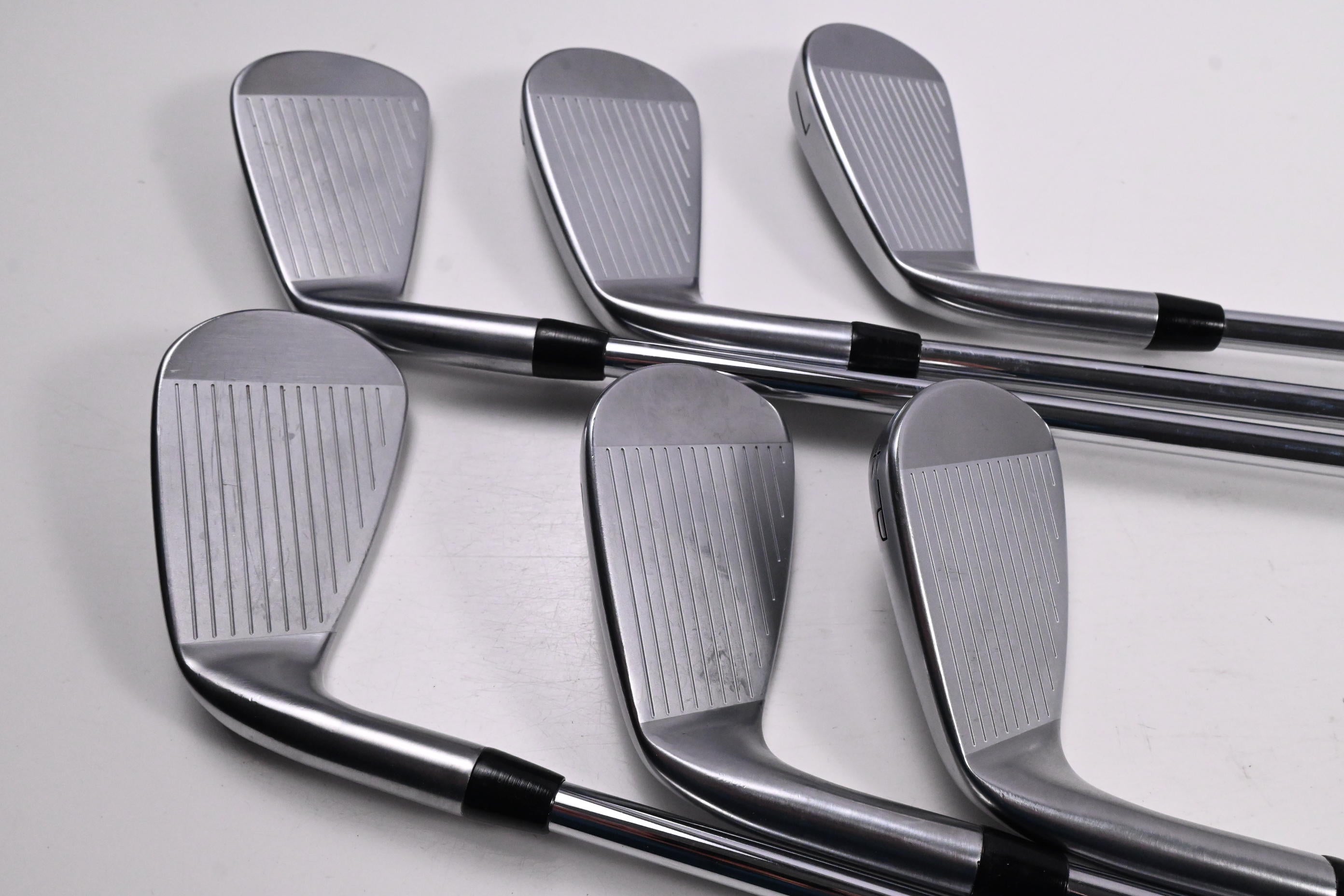 Titleist T250/T150 2025 Irons / 5-PW / Stiff Flex AMT Red Shafts