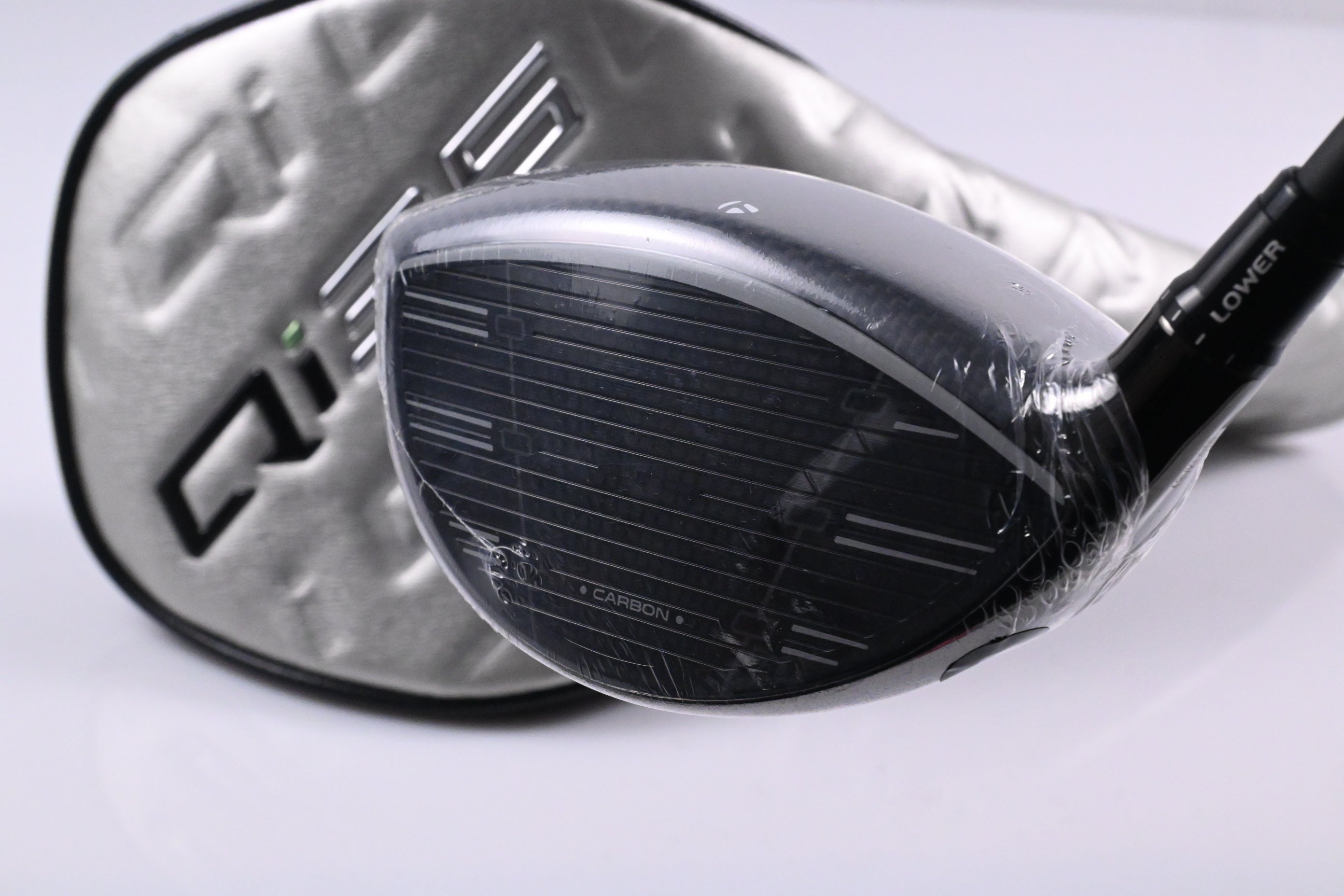 Taylormade Qi35 LS Driver / 10.5 Degree / Stiff Flex Kai'li White Dark Wave 60