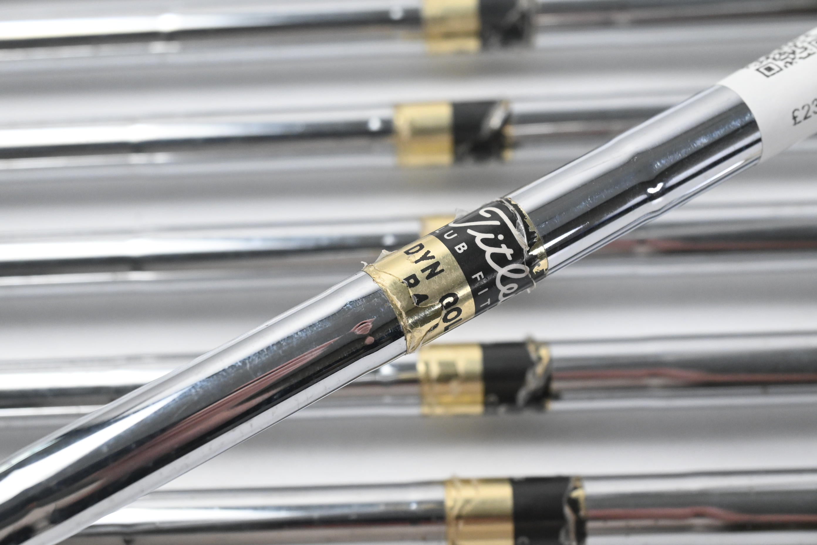 Titleist 712 AP2 Irons / 4-PW / Regular Flex Dynamic Gold Shafts