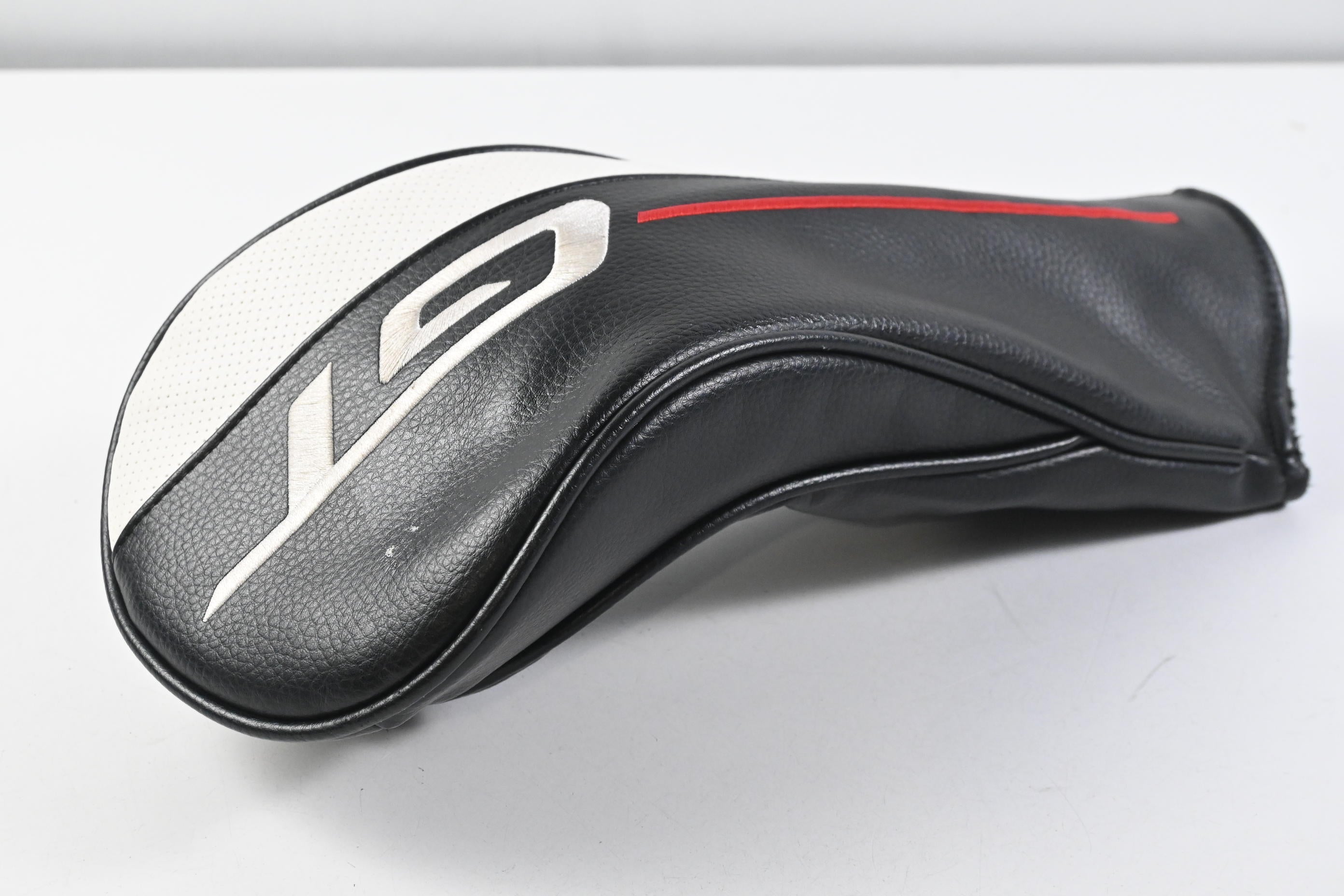 Titleist GT3 Driver / 9 Degree / Stiff Flex Fujikura Ventus Black 6 Velocore+ Shaft