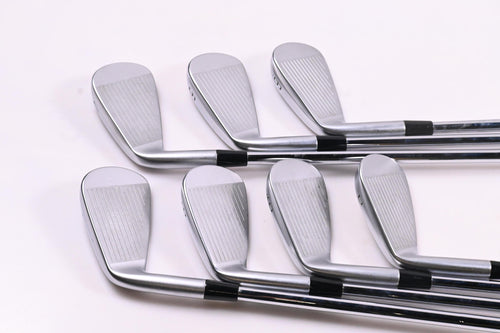Mizuno JPX 925 Forged Irons / 4-PW / X-Flex N.S.Pro Modus³ Tour 115 Shafts