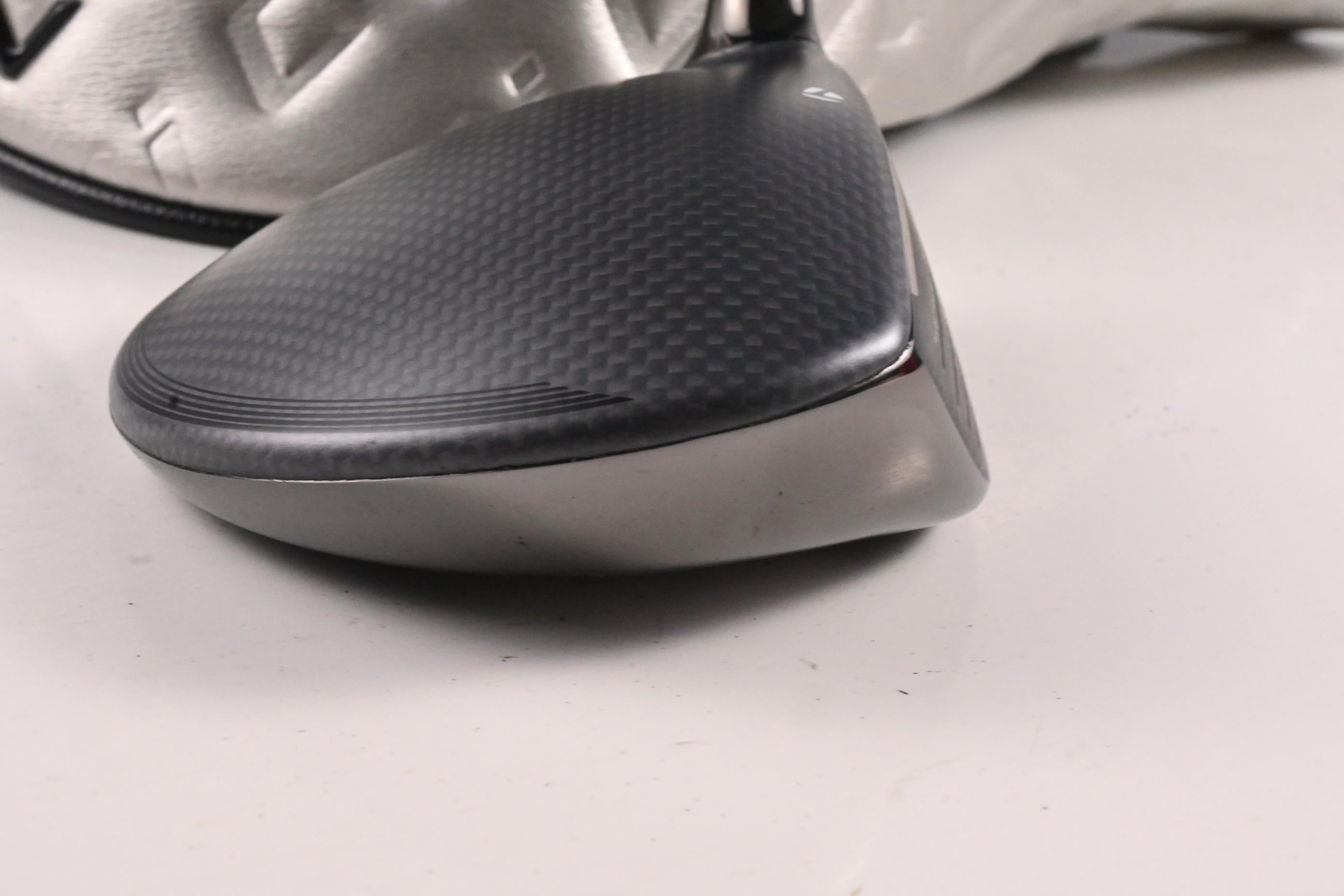 Taylormade Qi35 #7 Wood / 21 Degree / Stiff Flex Kai'li Darkwaves Blue 75 Shaft