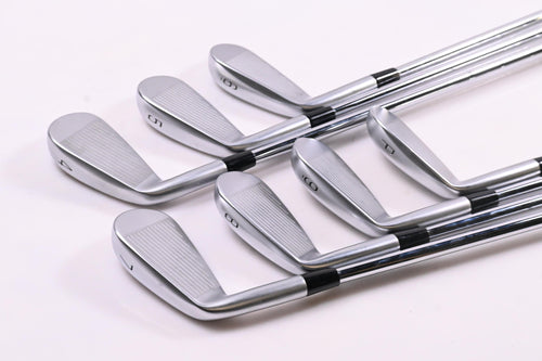 Mizuno JPX 925 Forged Irons / 4-PW / X-Flex N.S.Pro Modus³ Tour 115 Shafts