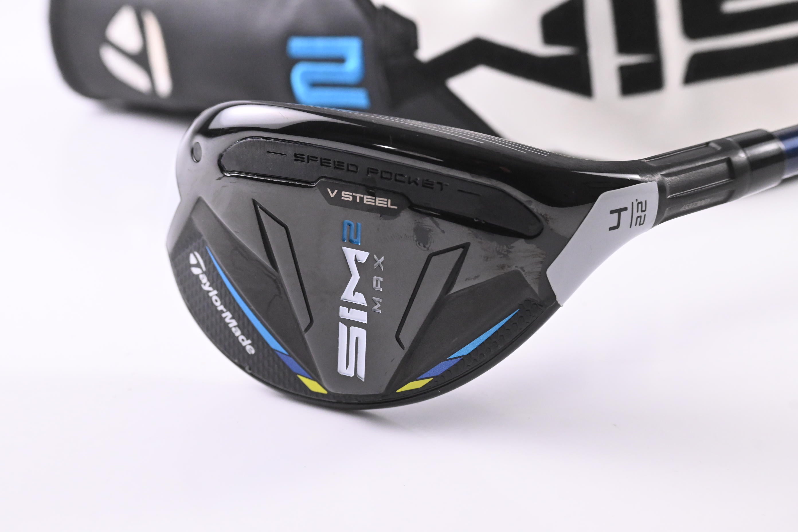 Taylormade SIM2 Max #4 Hybrid / 22 Degree / Regular Flex Fujikura Ventus Blue 6