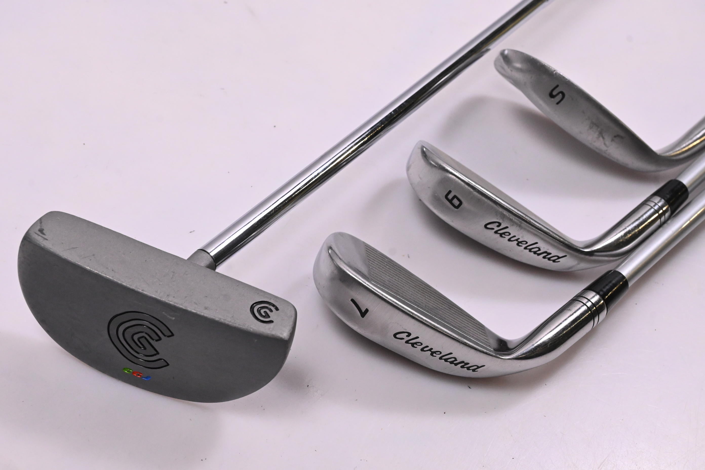 Junior Cleveland CGJ Package Set / Irons, Putter