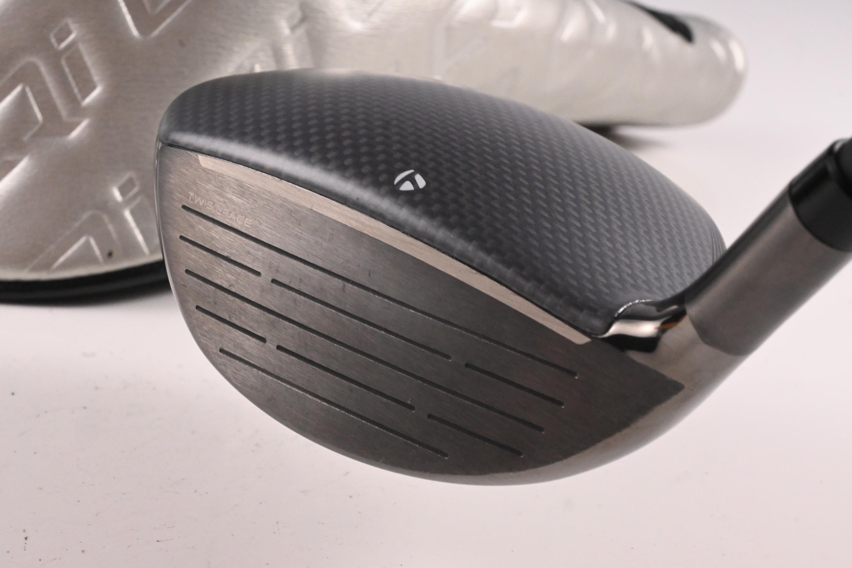 Taylormade Qi35 #7 Wood / 21 Degree / Stiff Flex Kai'li Darkwaves Blue 75 Shaft