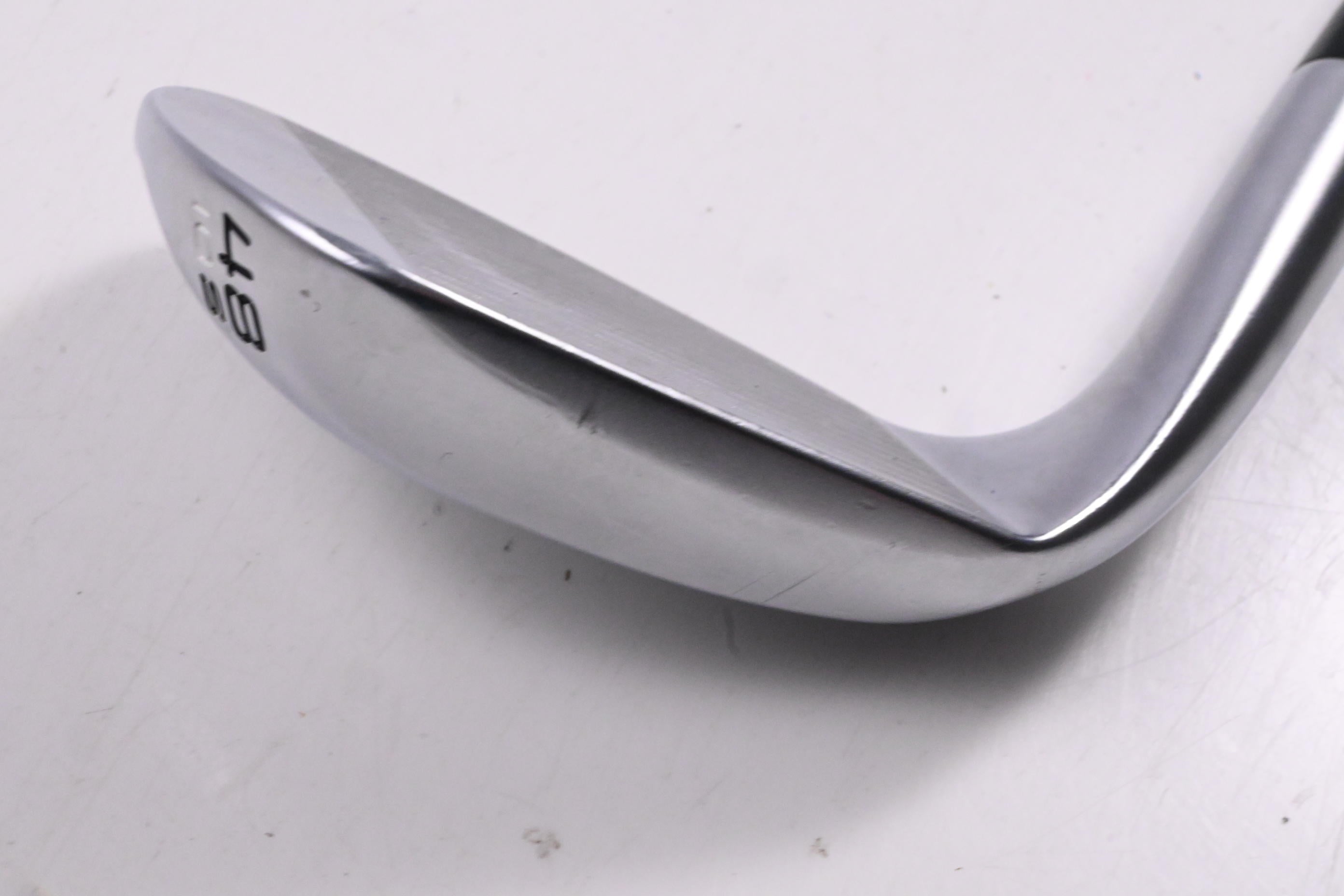 Mizuno Pro T-3 Chrome Pitching Wedge / 48 Degree / Regular Flex Modus 3 Shaft