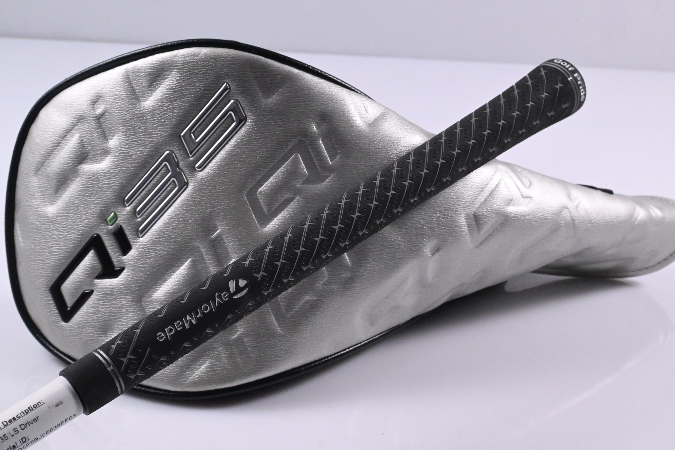 Taylormade Qi35 LS Driver / 10.5 Degree / Stiff Flex Kai'li White Dark Wave 60