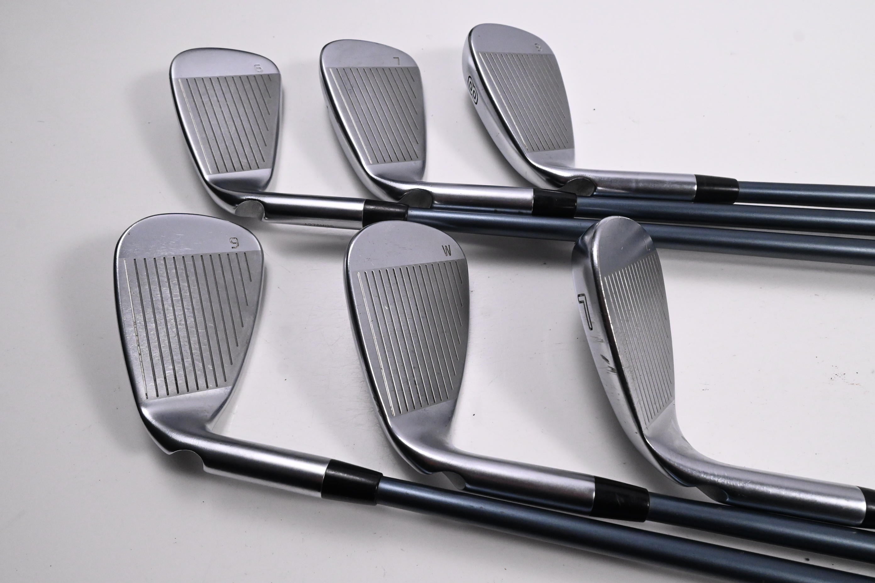 Ping G425 Irons / 6-PW / Regular Flex Ping Alta CB Slate Shafts