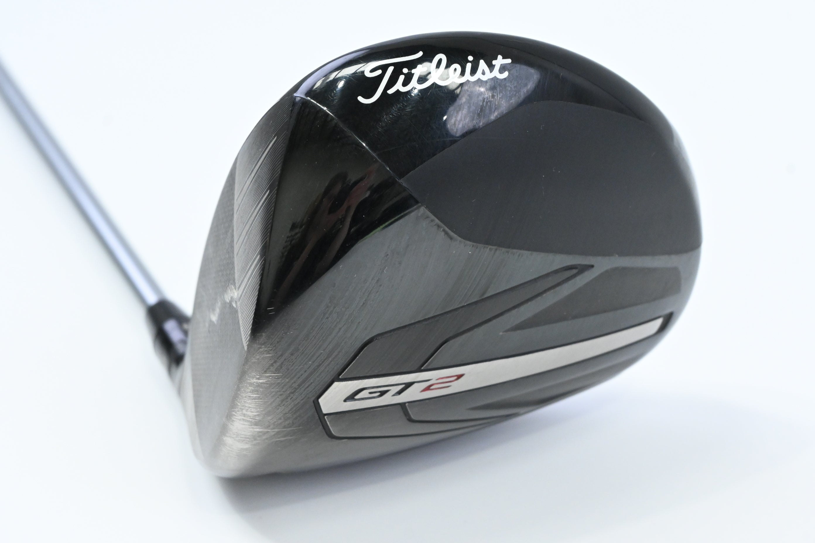 Left Hand Titleist GT2 Driver / 10 Degree / Regular Flex Fujikura Air Speeder 40