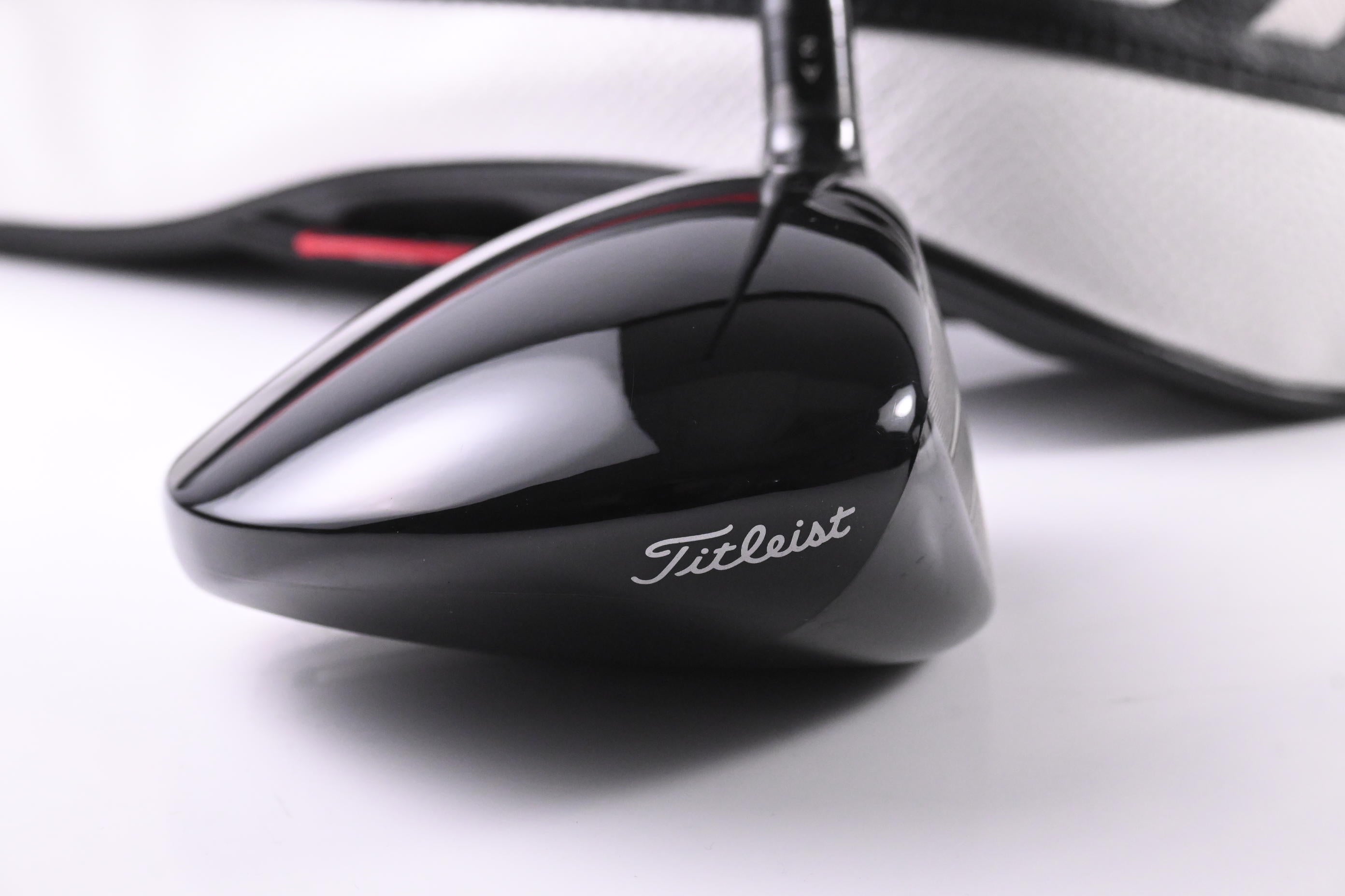 Titleist GT3 Driver / 10 Degree / Regular Flex Tensei 1K Blue 55 Shaft