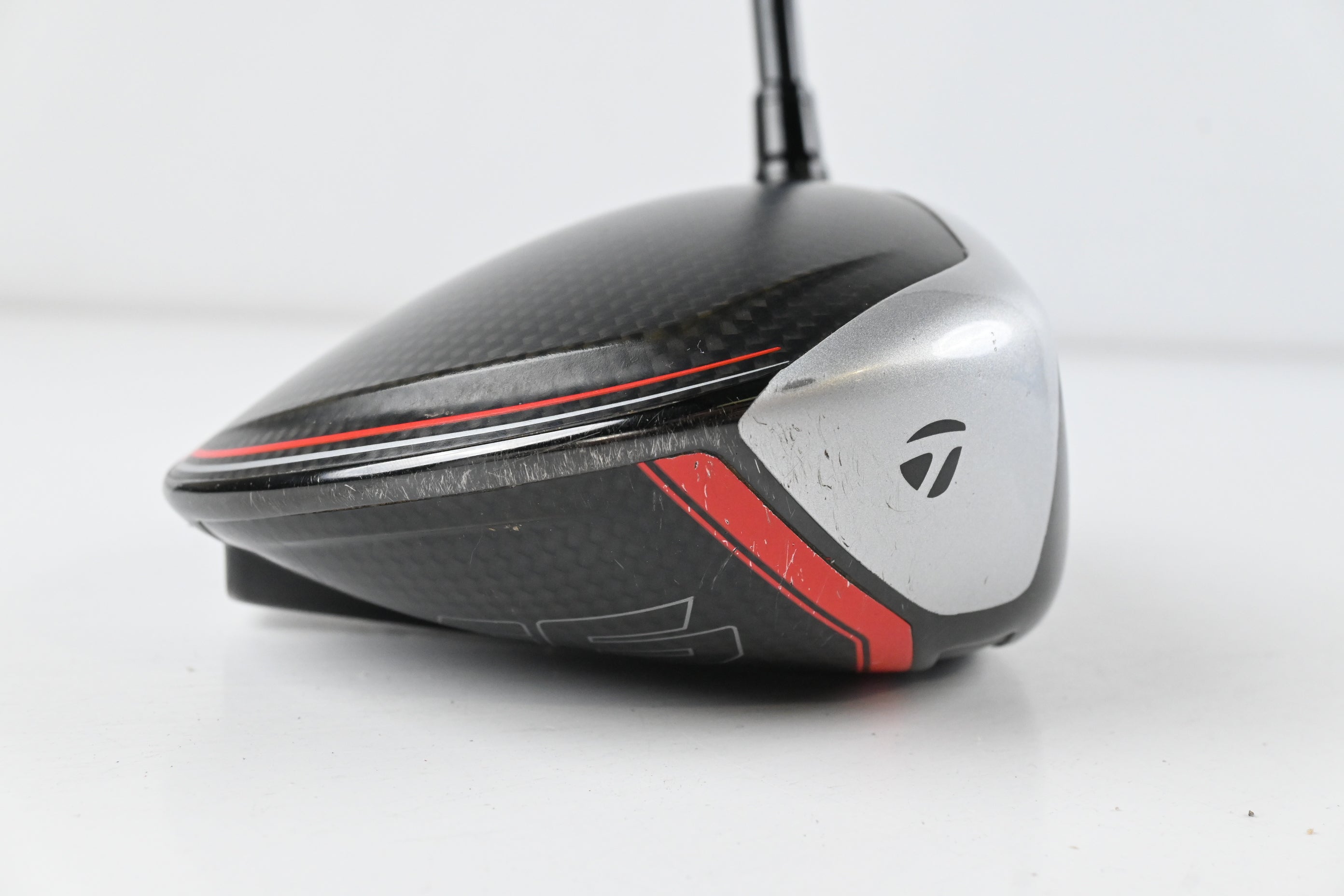 Taylormade M6 Driver / 9 Degree / Stiff Flex Fujikura Atmos Black 6 Shaft