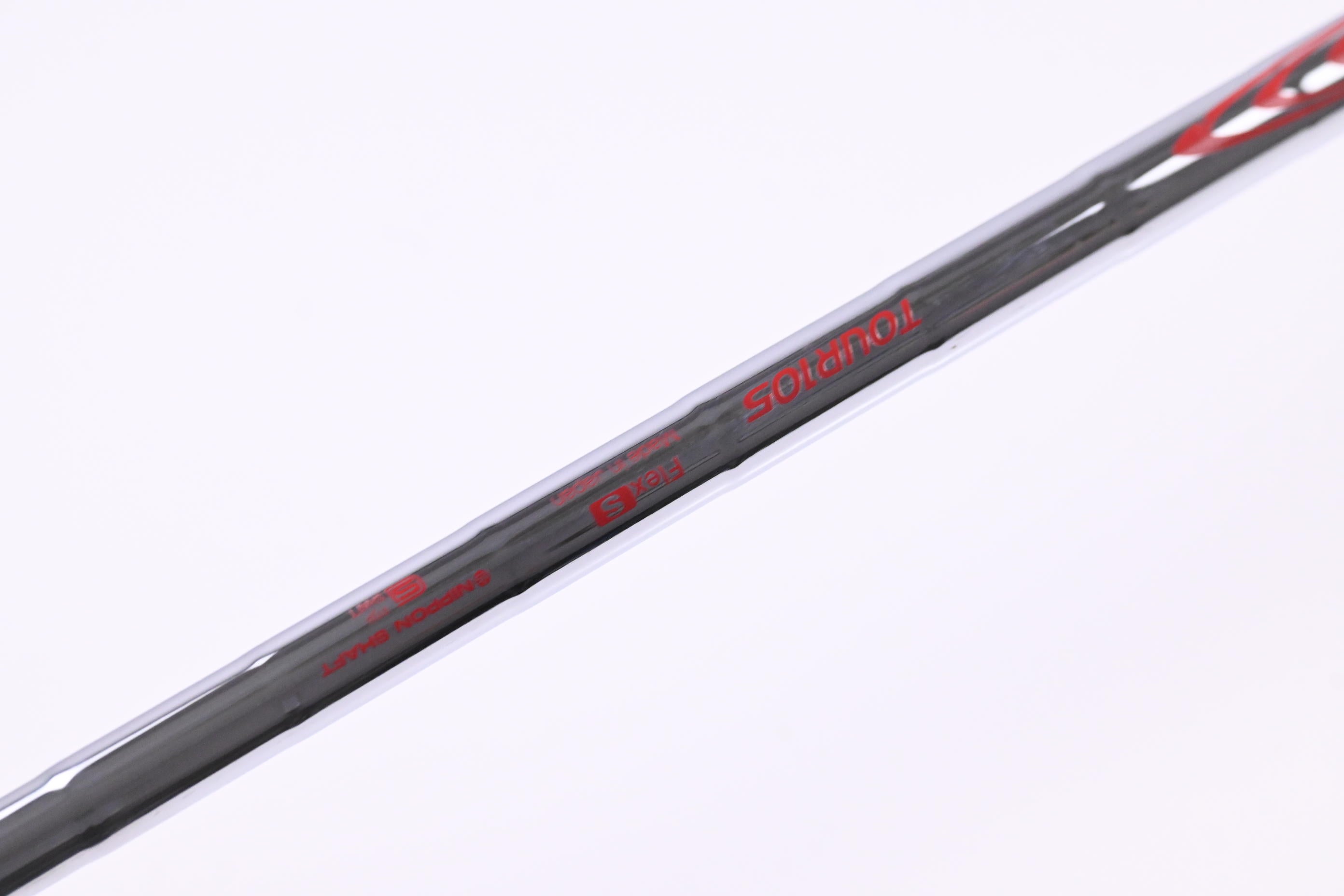 Wilson Staff Model ZM Gap Wedge / 52 Degree / Stiff Flex N.S.Pro Modus3 Tour 105
