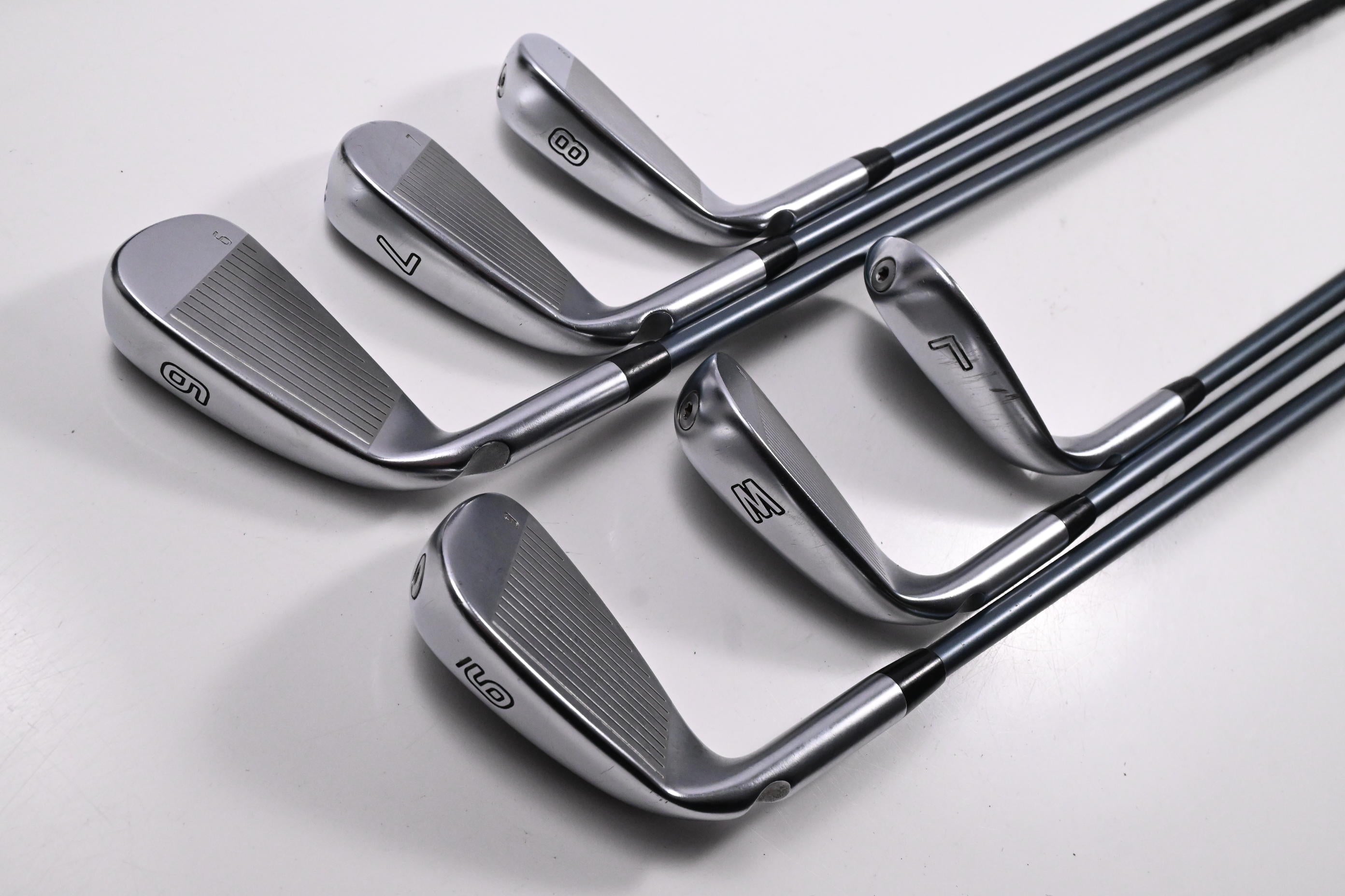 Ping G425 Irons / 6-PW / Regular Flex Ping Alta CB Slate Shafts