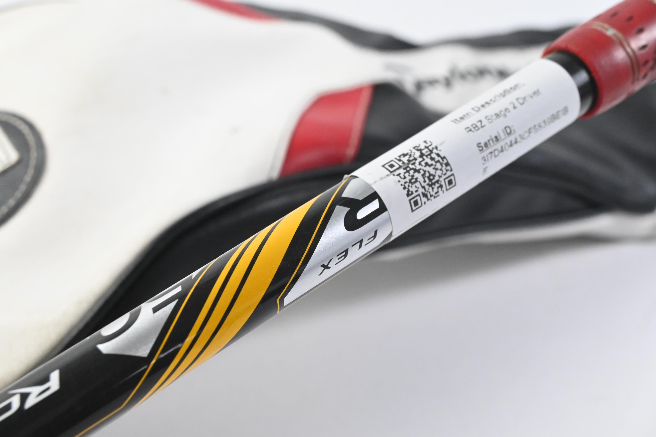Taylormade RBZ Stage 2 Driver / 10.5 Degree / Regular Flex Rocketfuel 50 Shaft