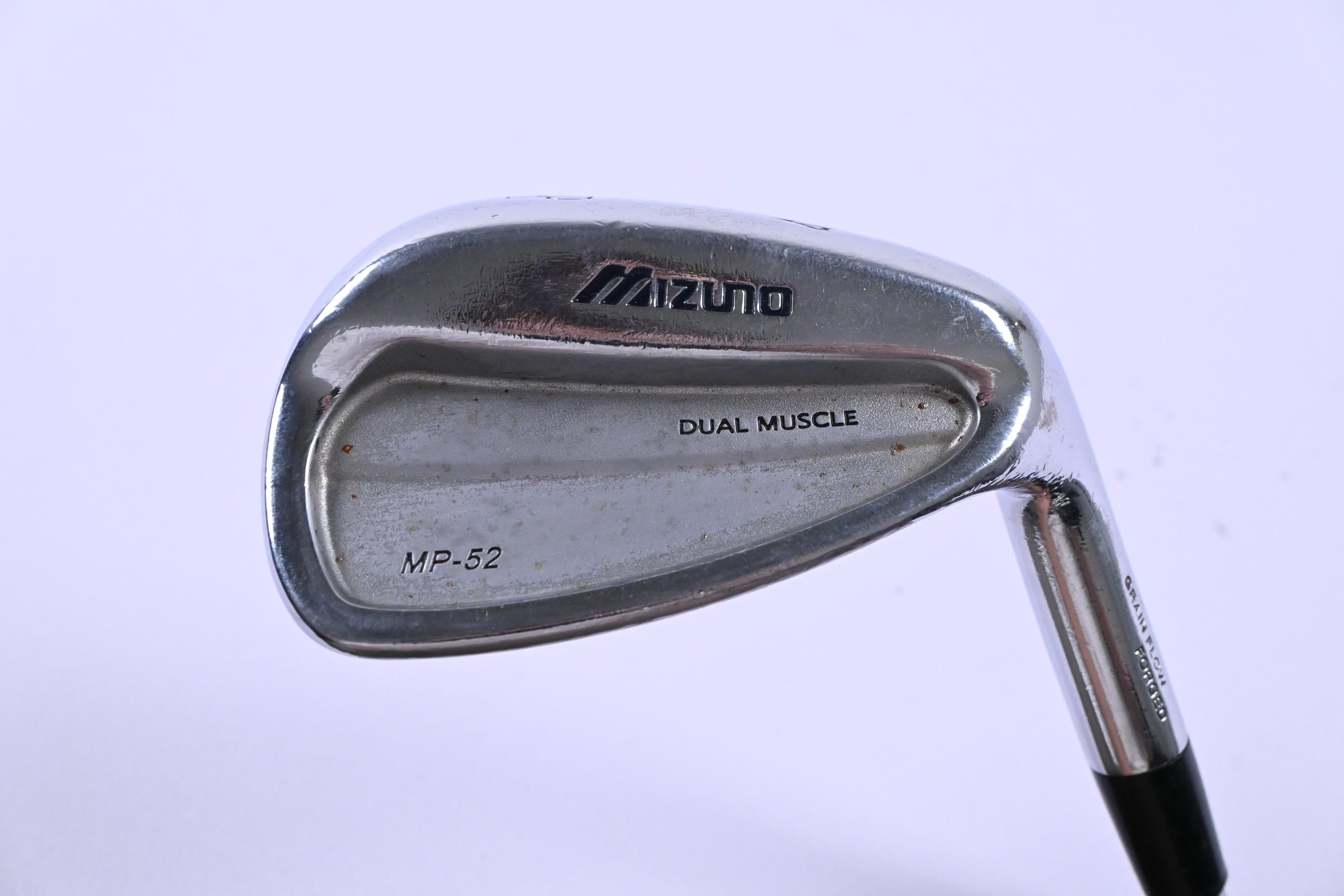 Mizuno MP-52 Pitching Wedge / 47 Degree / Stiff Flex Dynamic Gold S300 Shaft