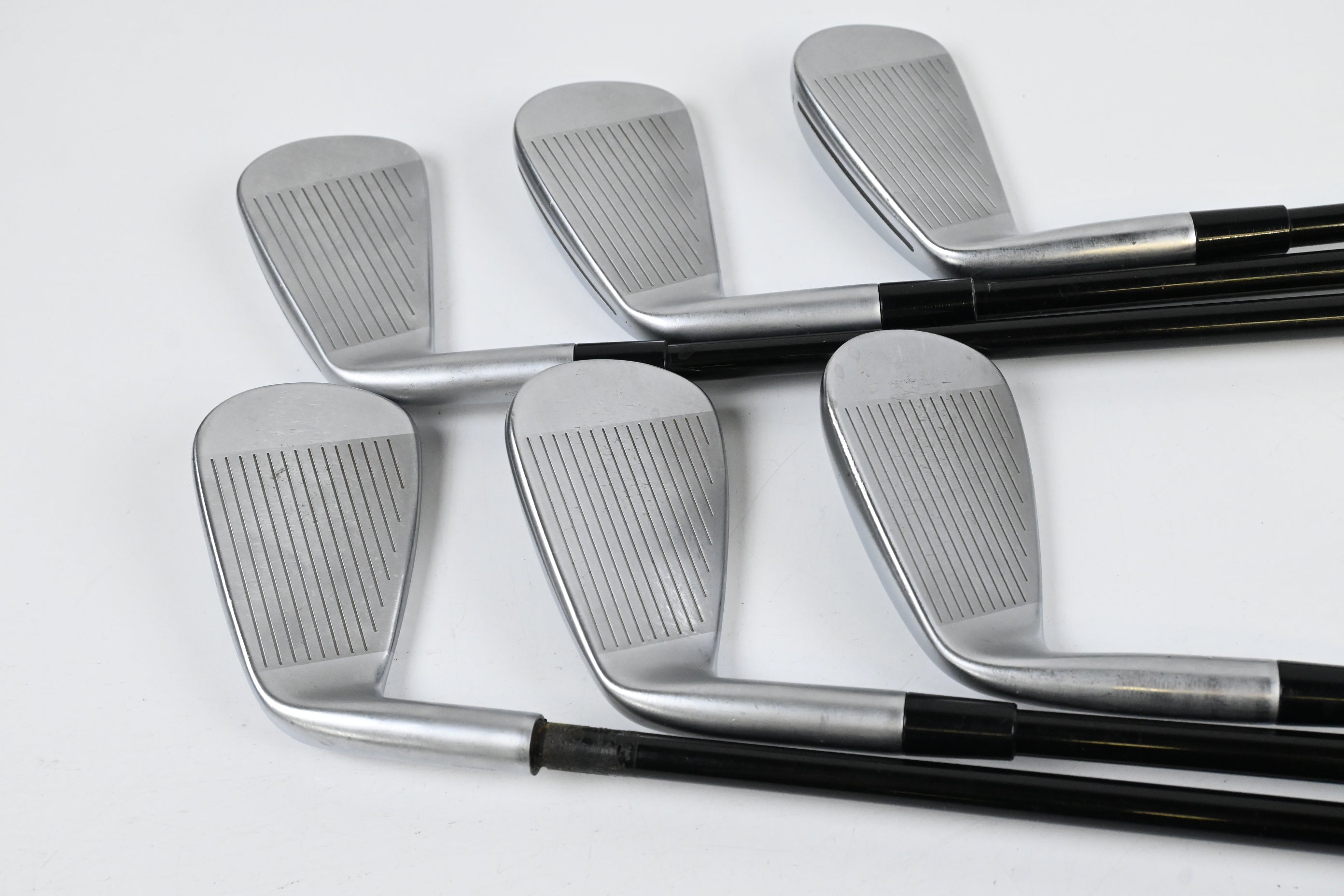 Taylormade P790 2023 Irons / 5-PW / Regular Flex Fujikura Ventus TR Blue 6