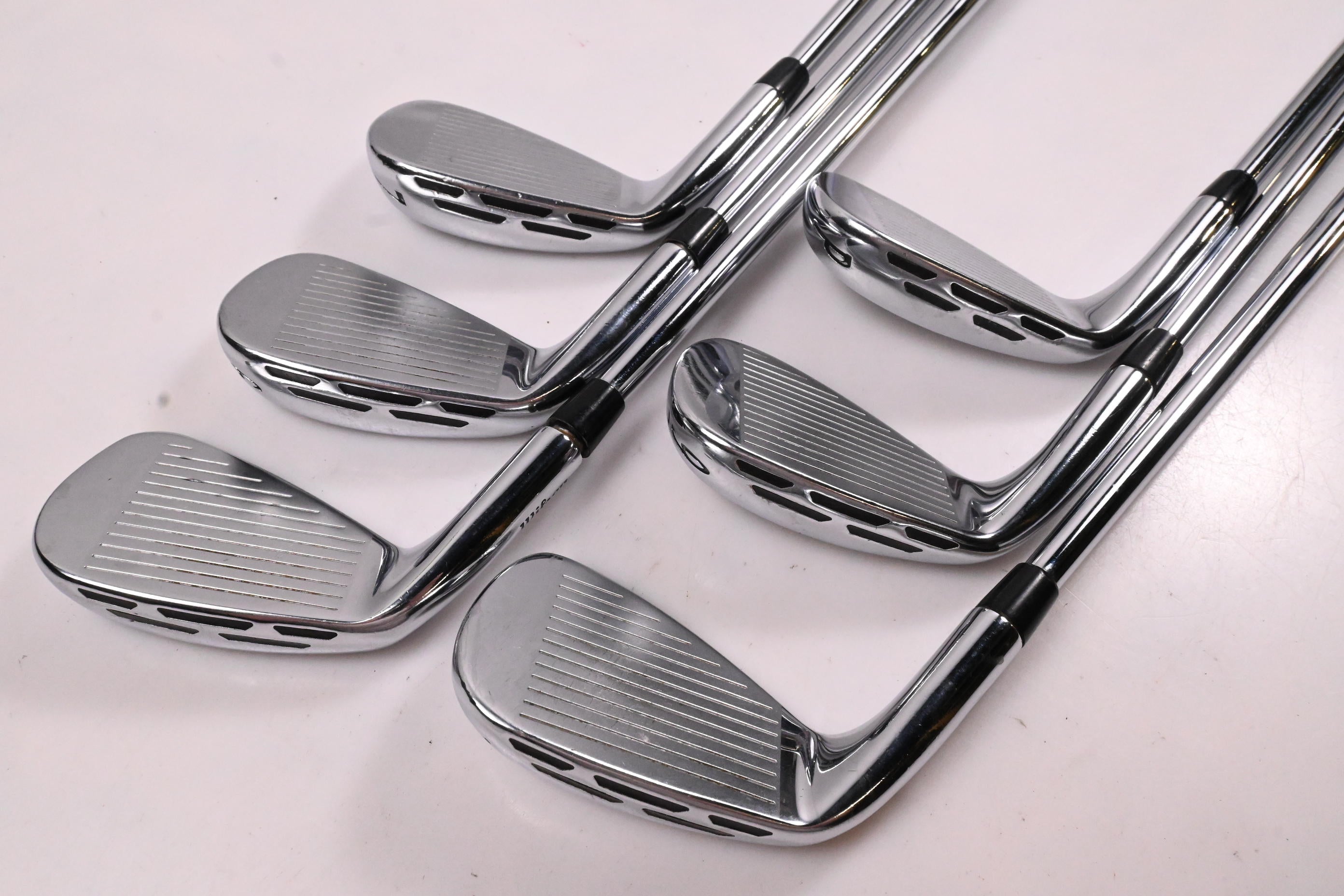 Wilson D7 Forged Irons / 5-PW / Regular Flex KBS $-Taper Lite 95 Shafts