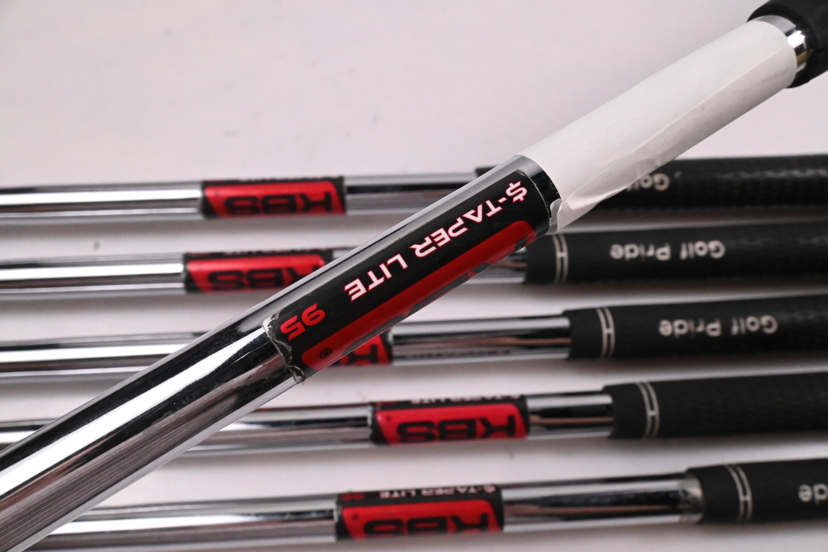 Wilson D7 Forged Irons / 5-PW / Regular Flex KBS $-Taper Lite 95 Shafts