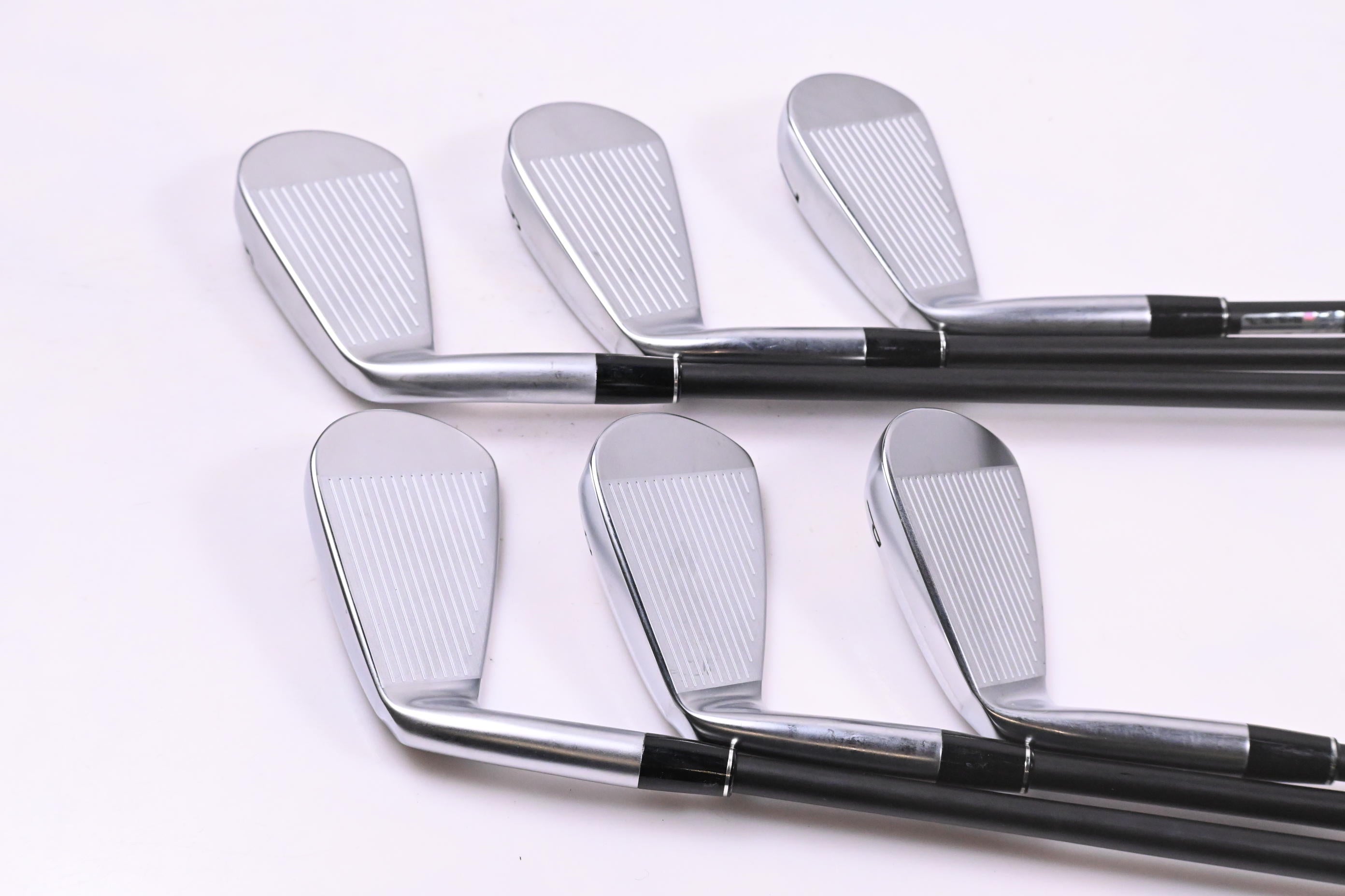 Srixon ZXi5 Irons / 5-PW / Regular Flex KBS TGI 60 Shafts