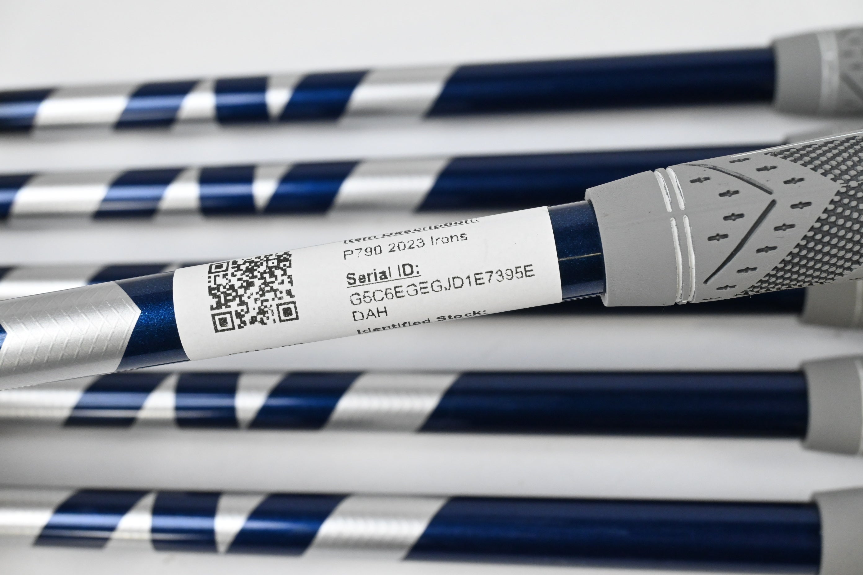 Taylormade P790 2023 Irons / 5-PW / Regular Flex Fujikura Ventus TR Blue 6