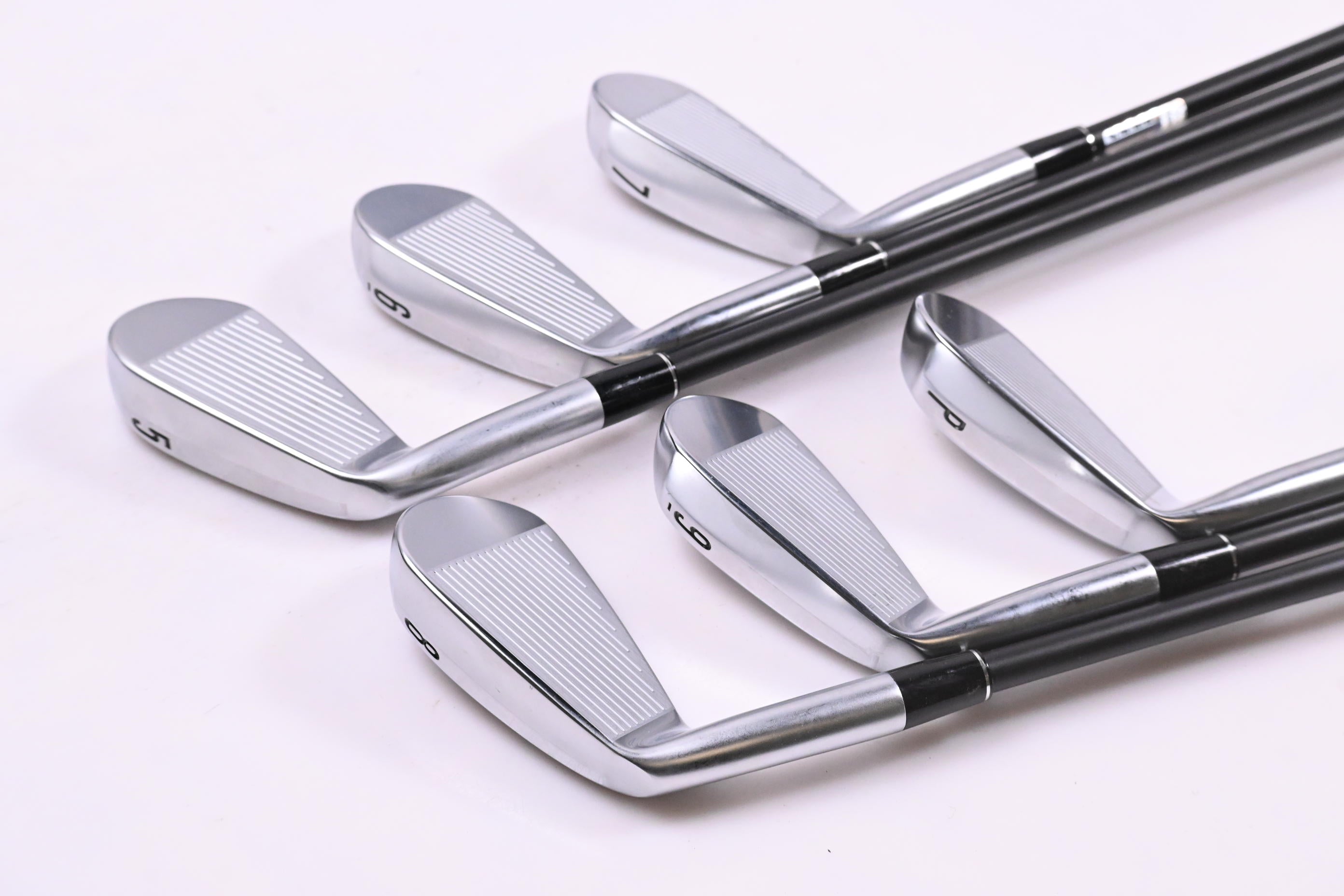 Srixon ZXi5 Irons / 5-PW / Regular Flex KBS TGI 60 Shafts
