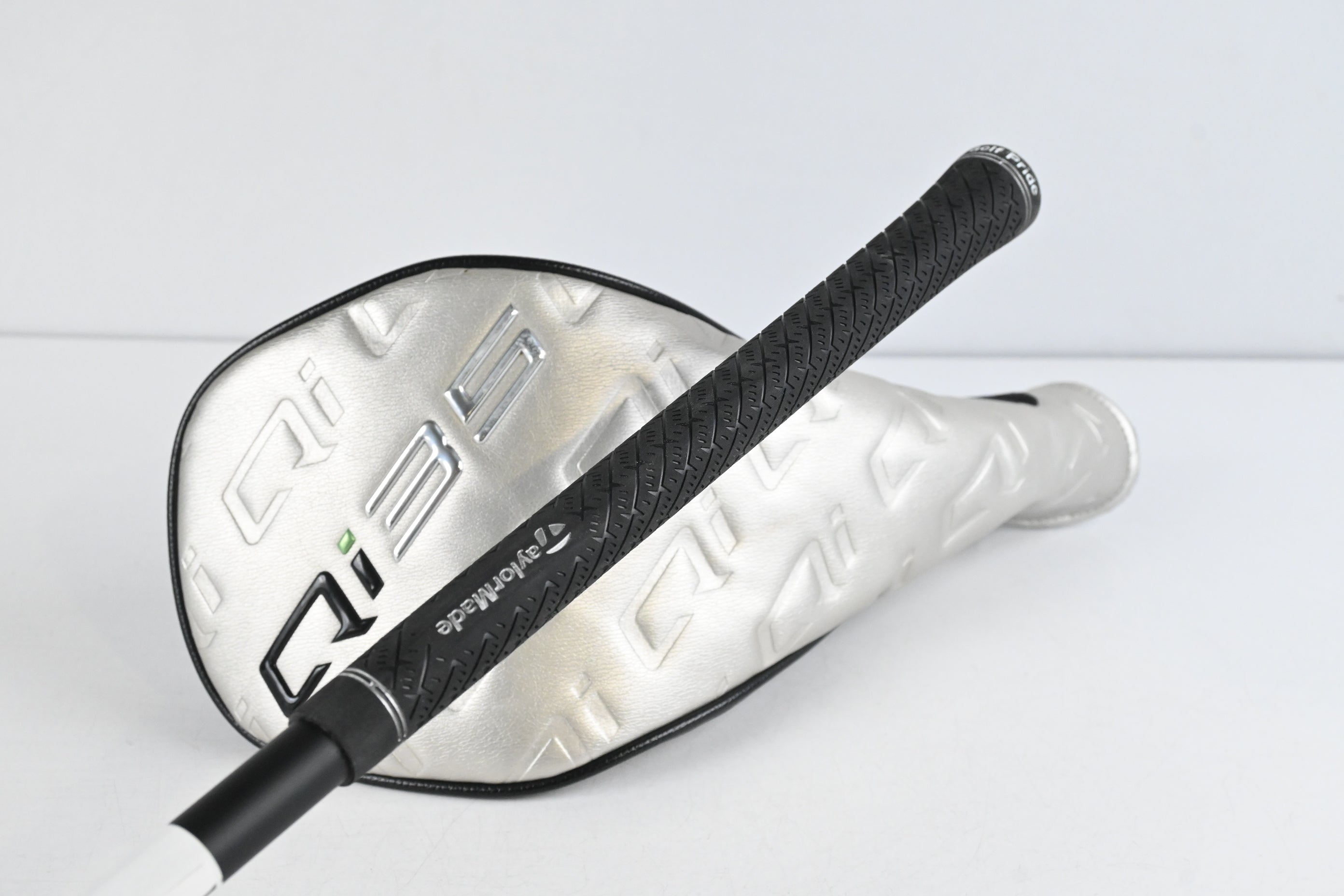 Taylormade Qi35 Max Driver / 12 Degree / Stiff Flex Reax Blue 50 Shaft