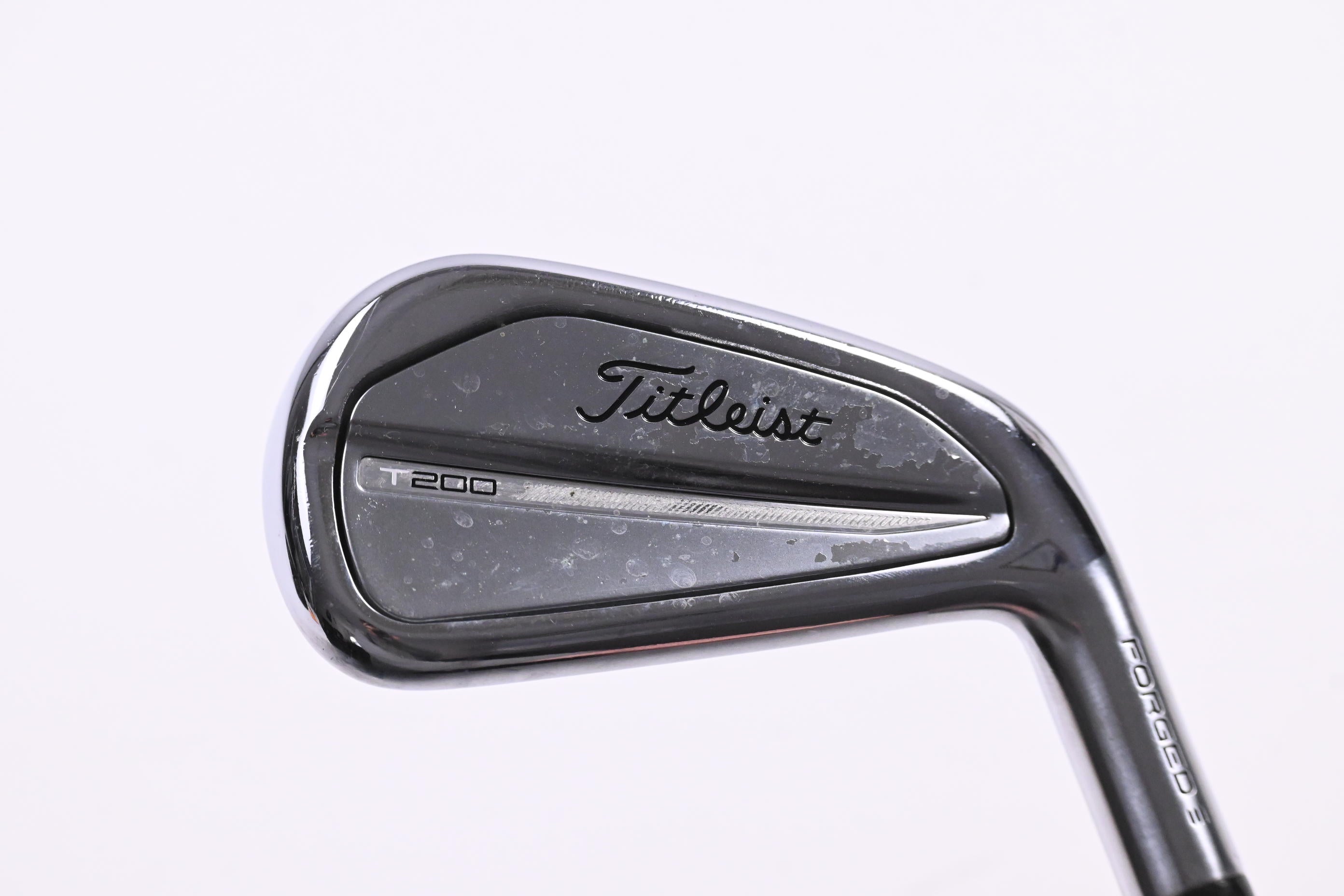 Titleist T200 2023 #4 Iron / 21 Degree / Regular Flex AMT Black R300 Shaft