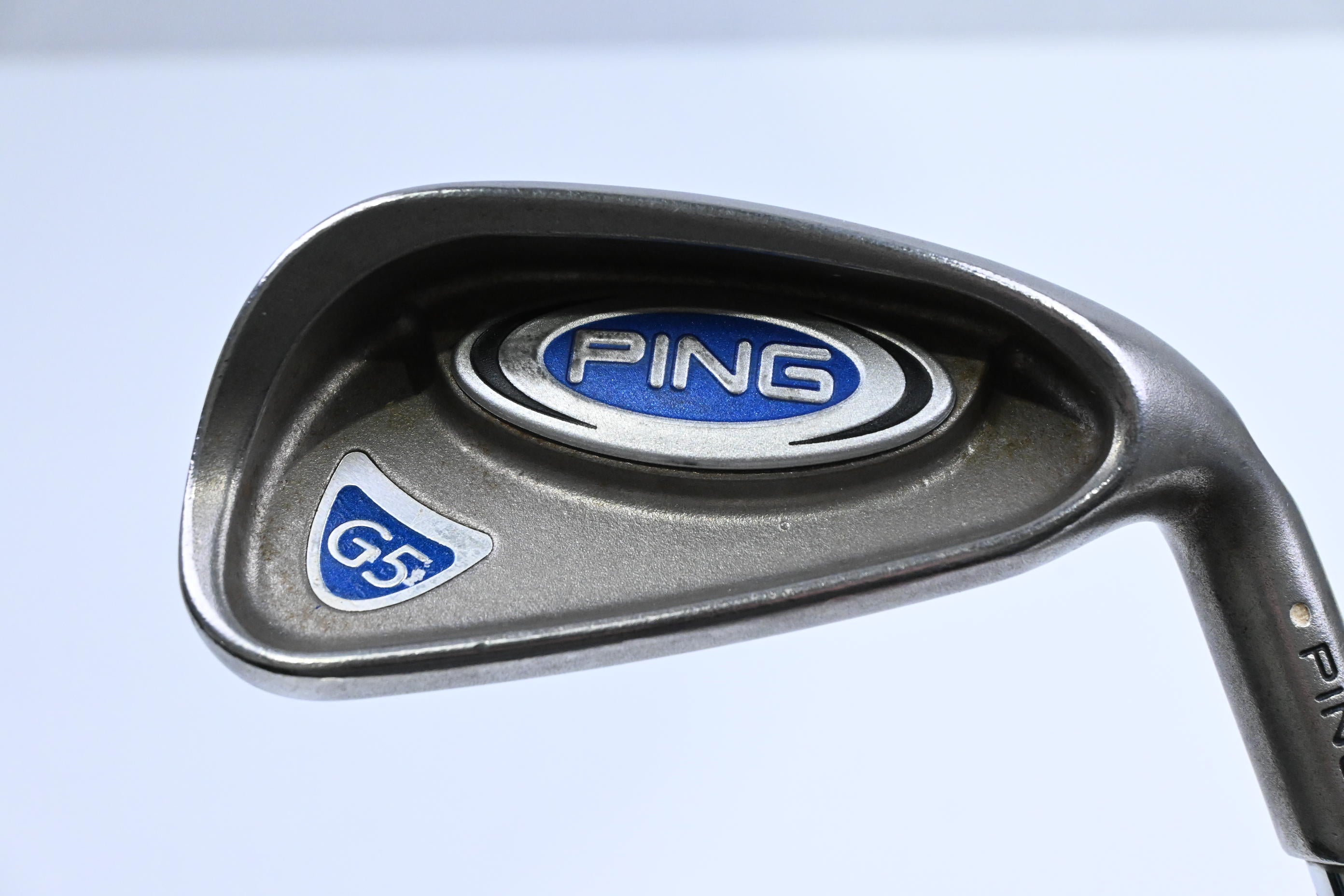 Ping G5 #6 Iron / 30.5 Degree / White Dot / Regular Flex Ping AWT Shaft