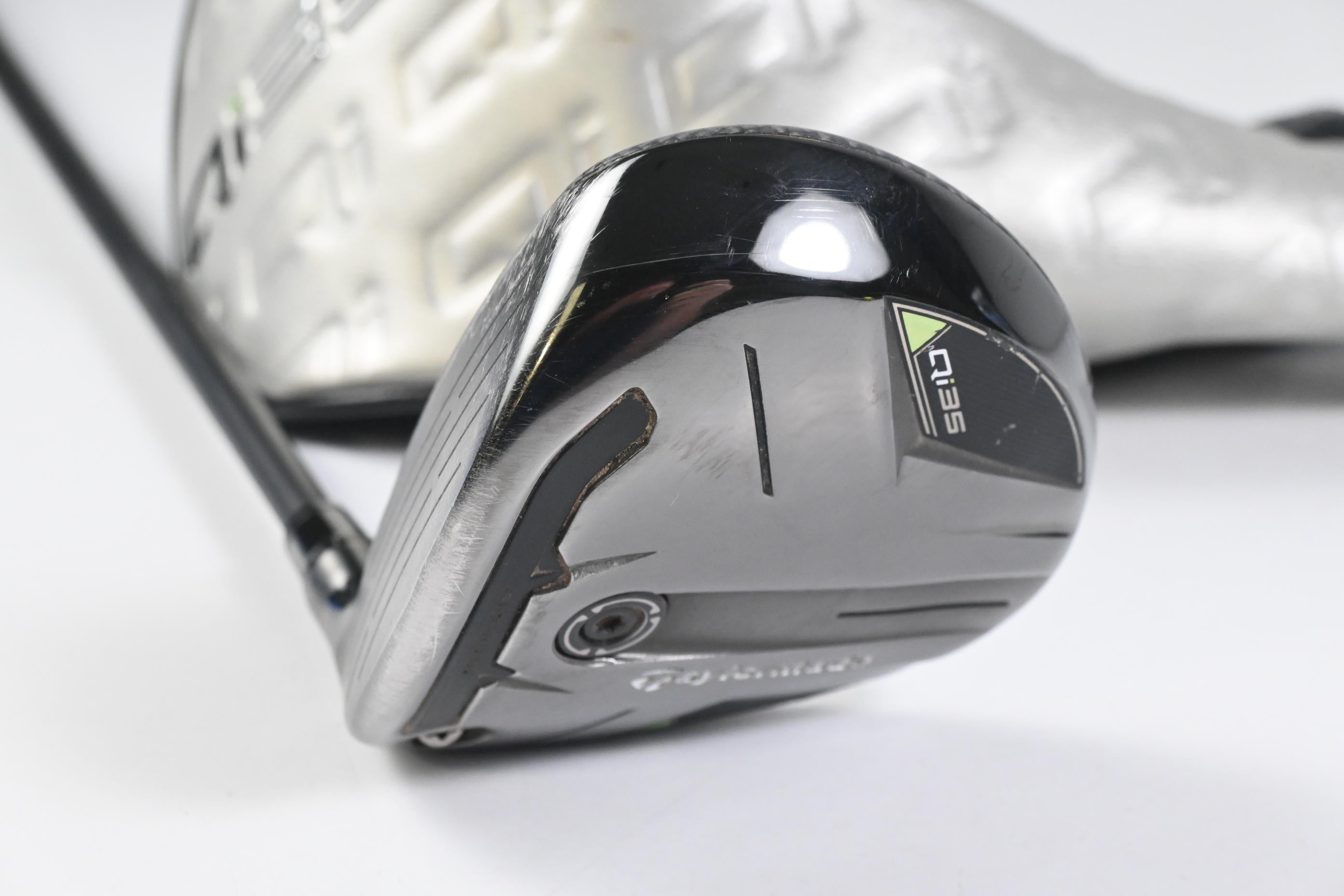 Left Hand Taylormade Qi35 #5 Wood / 18 Degree / Regular Flex Kai'li Dark Waves 65