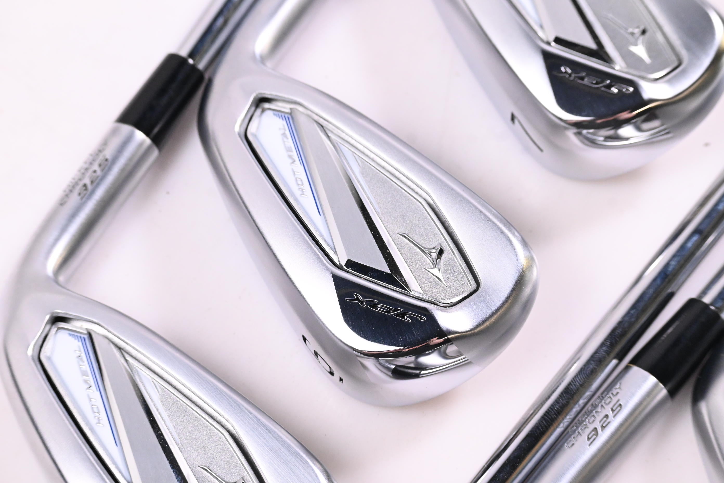 Mizuno JPX 925 Hot Metal Irons / 5-PW+GW / Regular Flex KBS Tour Lite Shafts