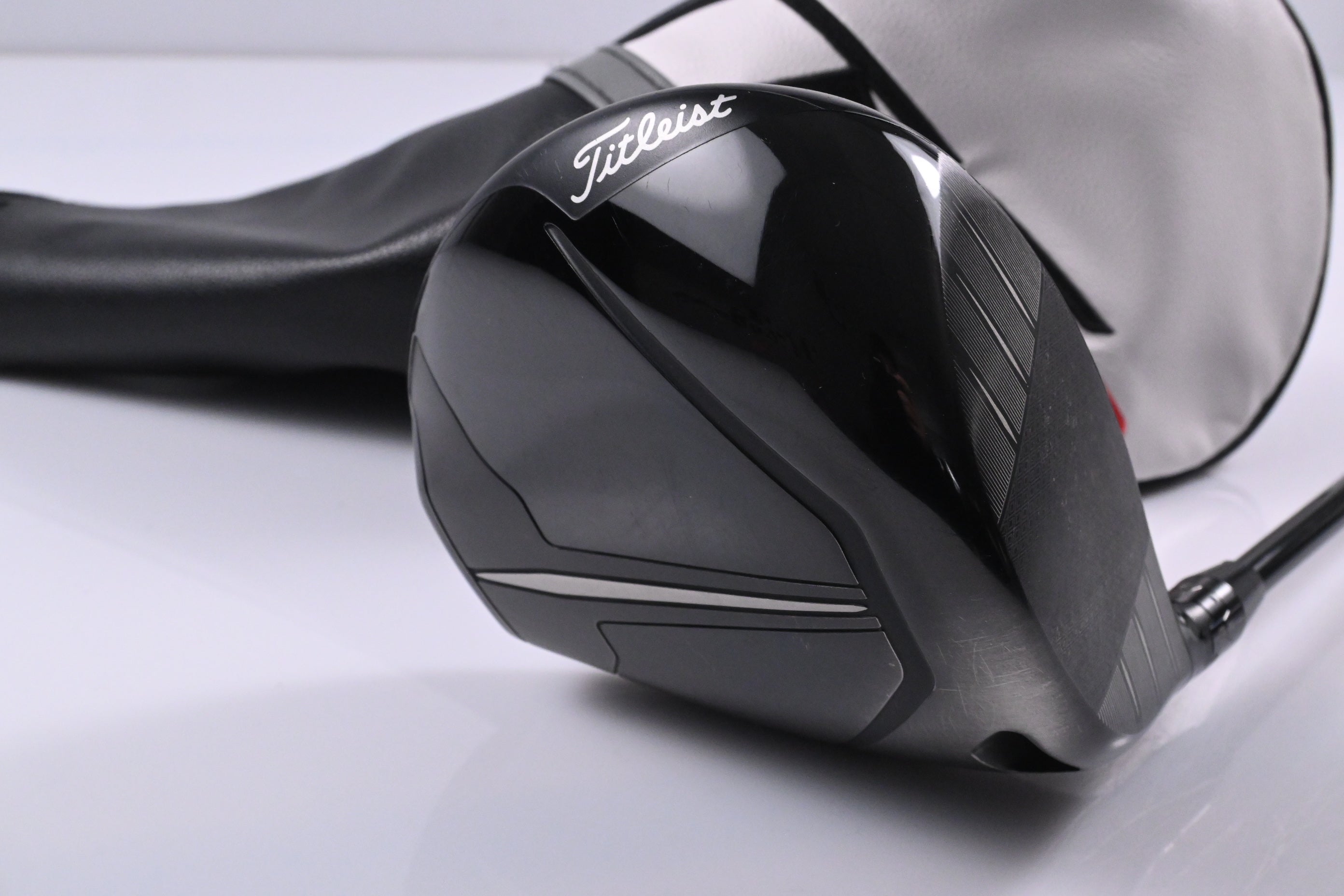 Titleist TSR2 Driver / 9 Degree / Regular Flex Tensei AV Raw Blue 65 Shaft