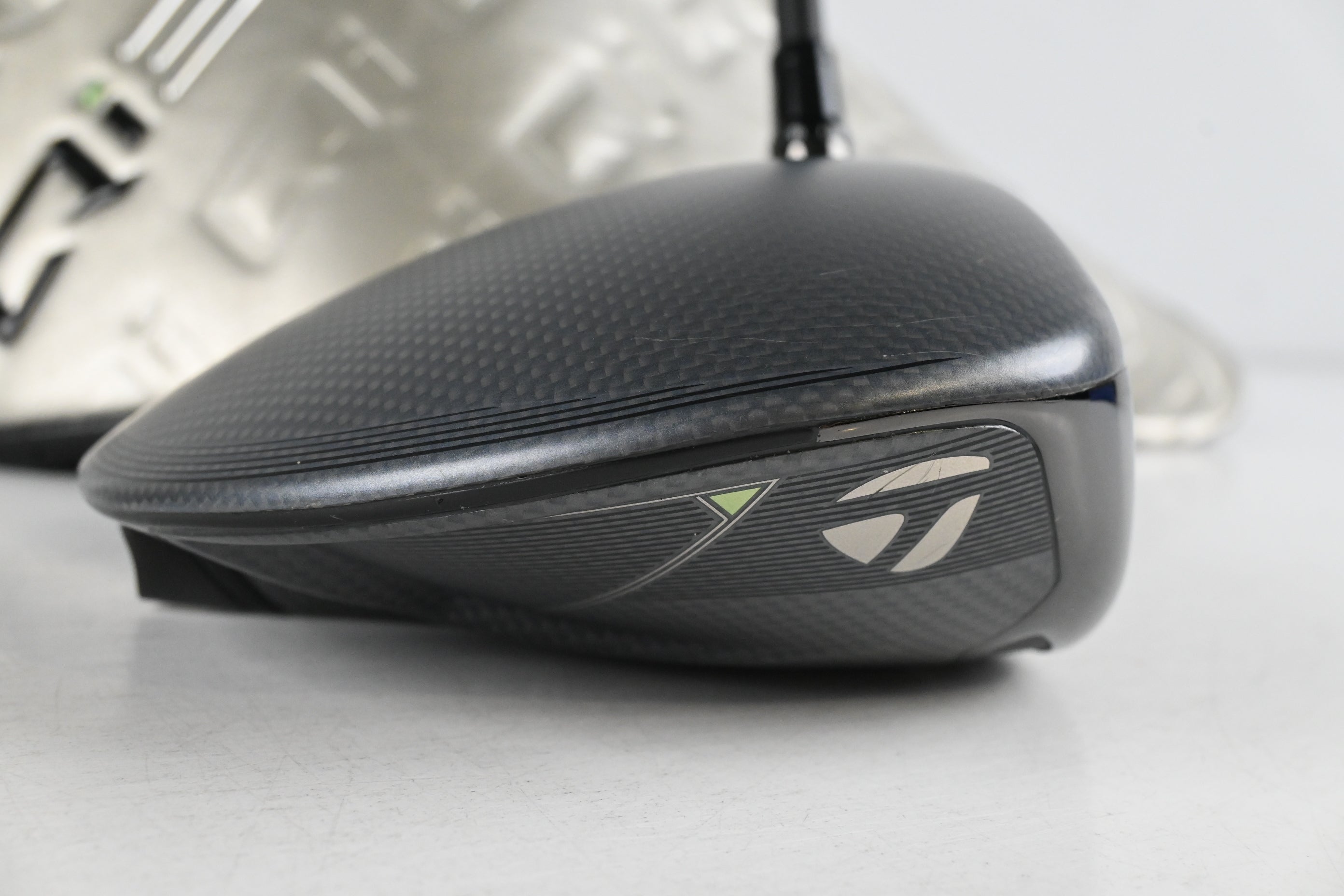 Taylormade Qi35 Driver / 10.5 Degree / Stiff Flex Fujikura Ventus Blue 5 Shaft