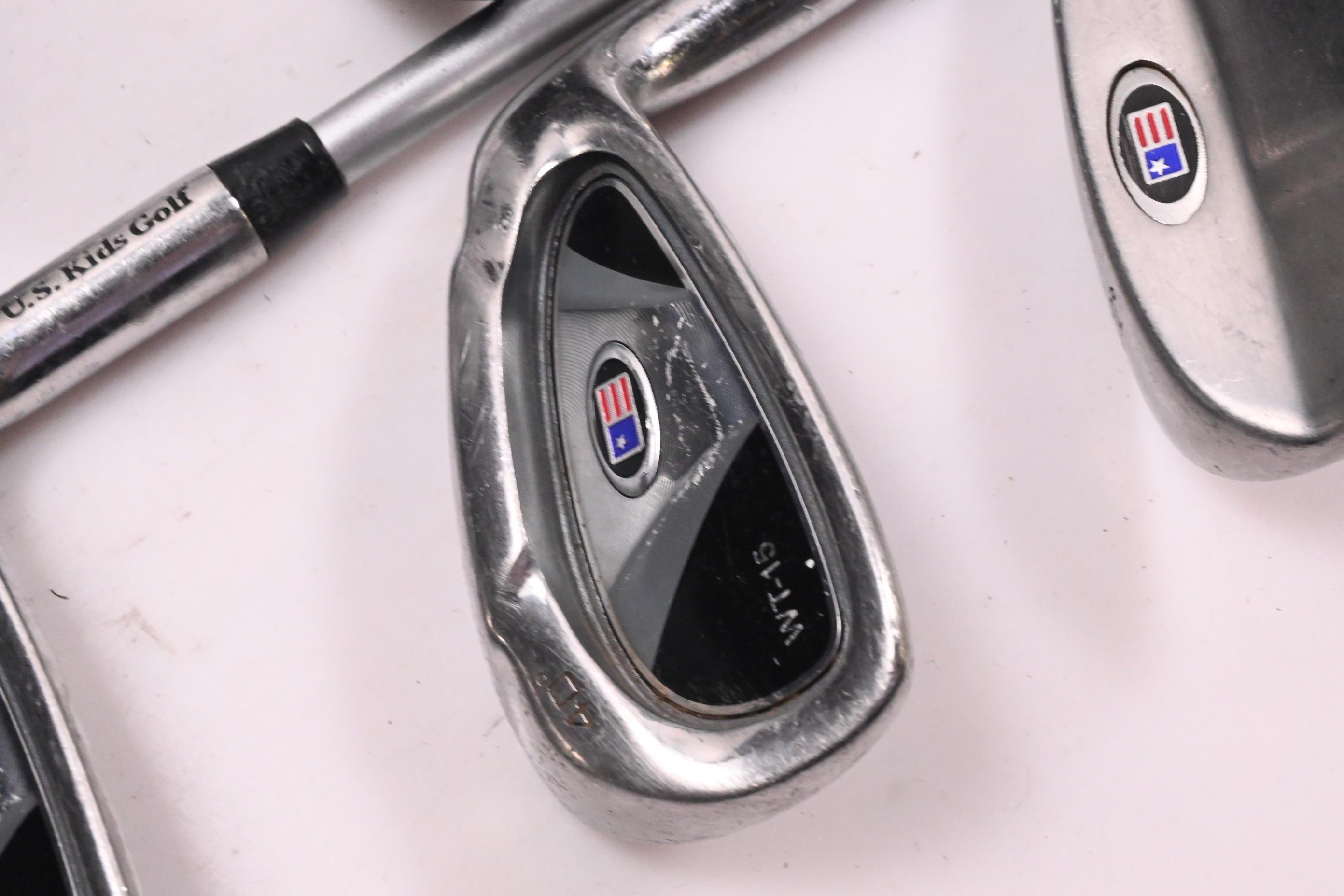 Junior US Kids WT-15 Package Set / Woods, Irons, Putter, Bag