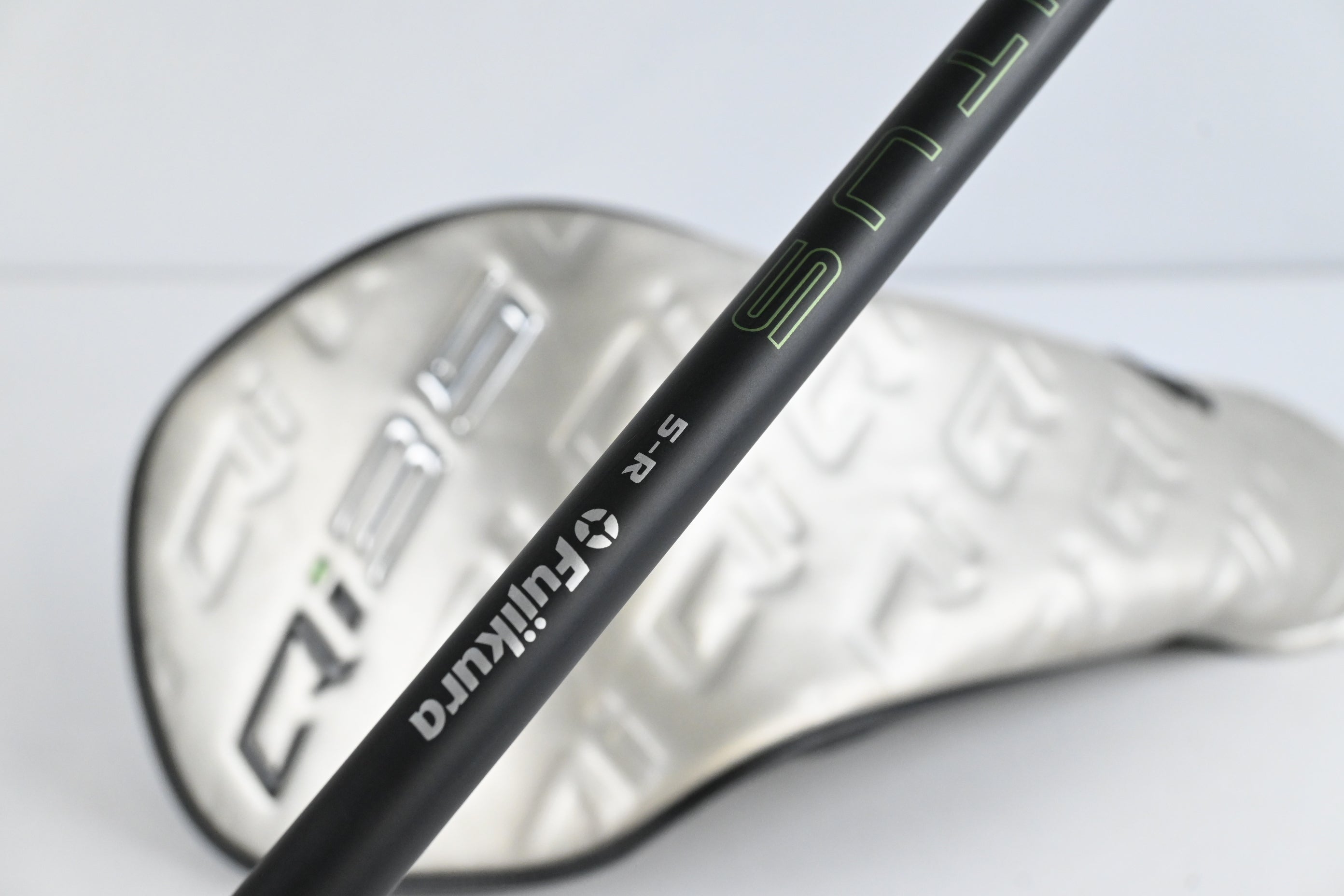 Taylormade Qi35 Driver / 10.5 Degree / Stiff Flex Fujikura Ventus Blue 5 Shaft