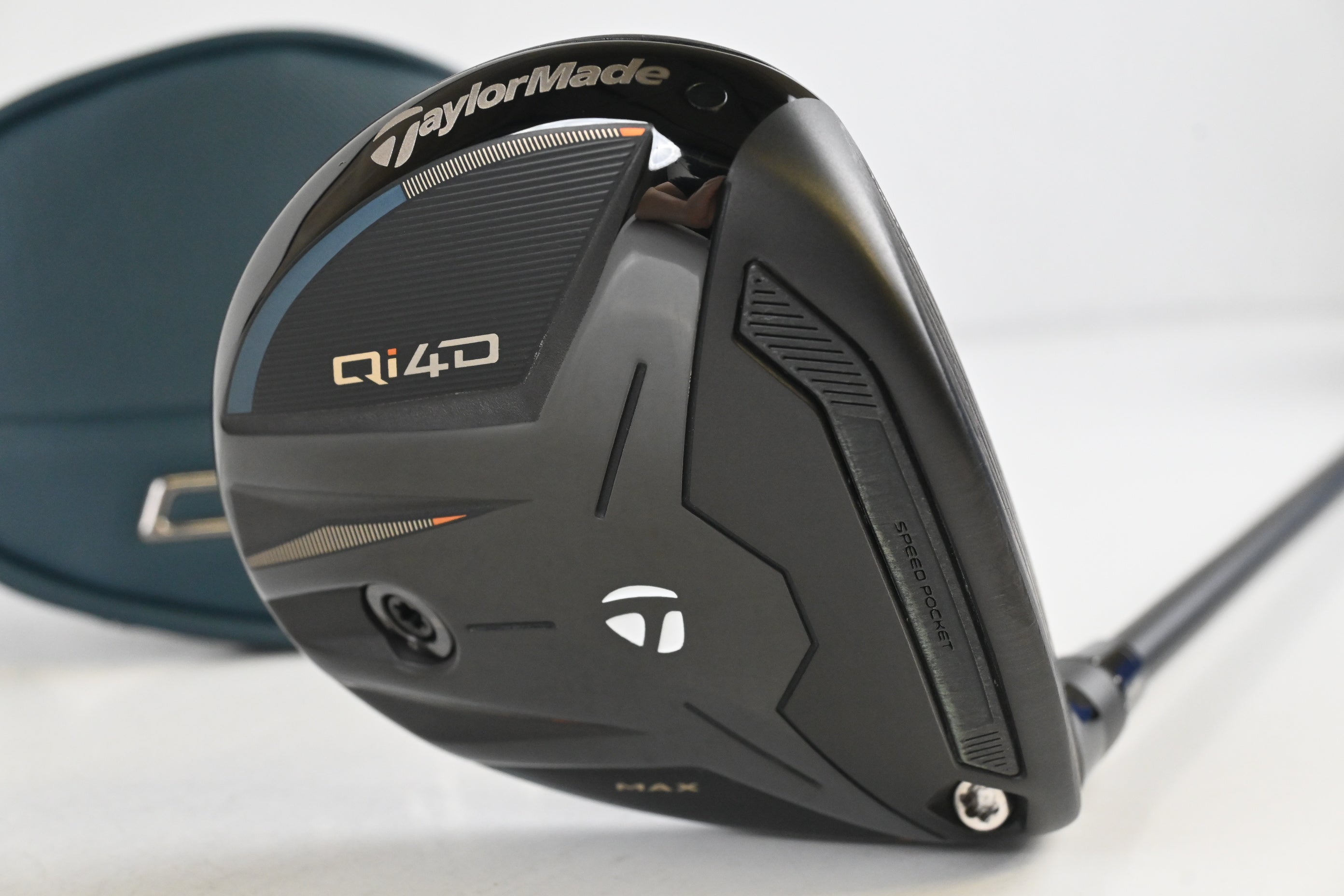 Taylormade Qi4D Max #5 Wood / 18 Degree / Stiff Flex REAX White 55 Shaft