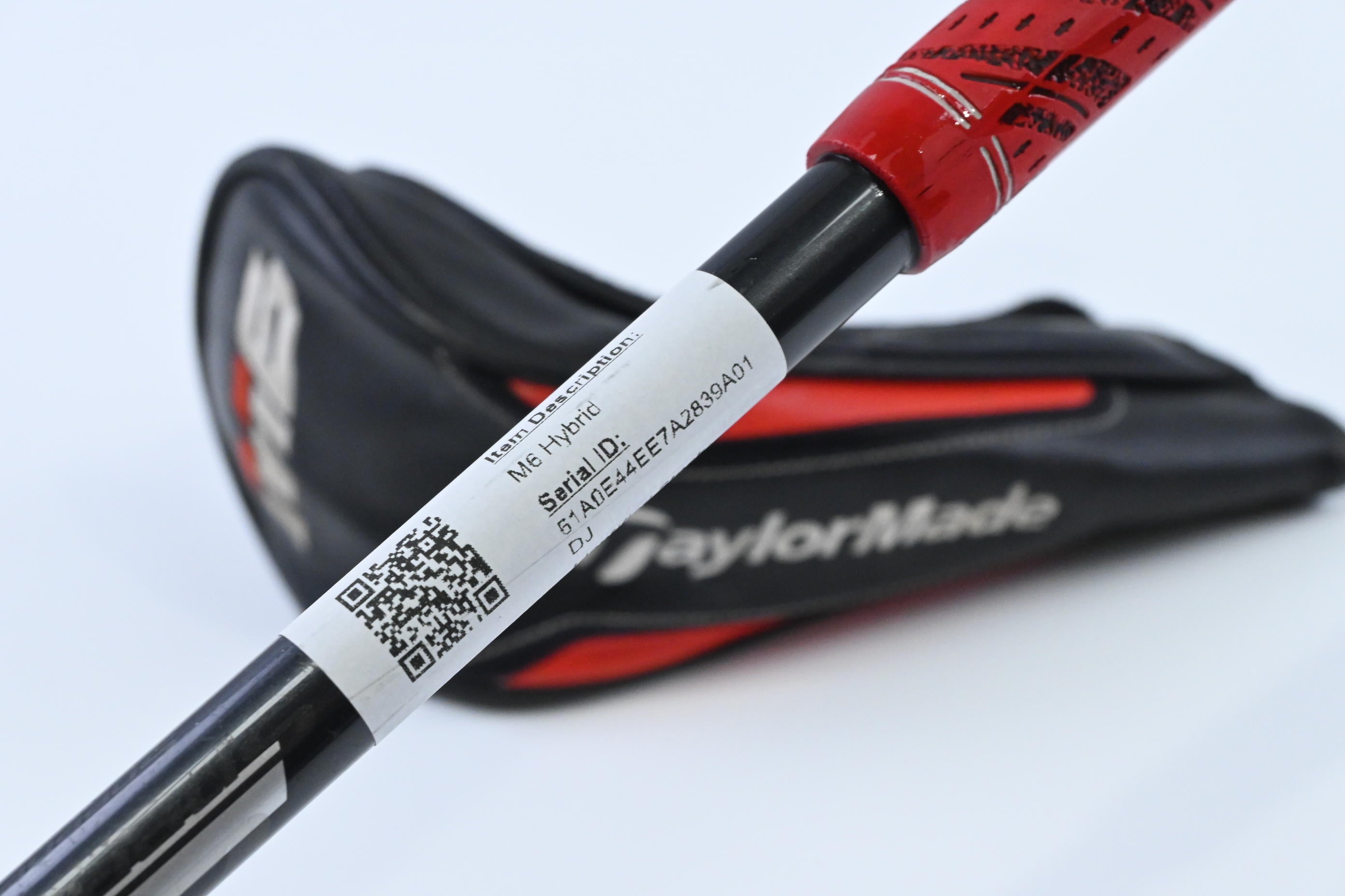 Taylormade M6 #3 Hybrid / 19 Degree / Stiff Flex Fujikura Speeder 869 Evolution