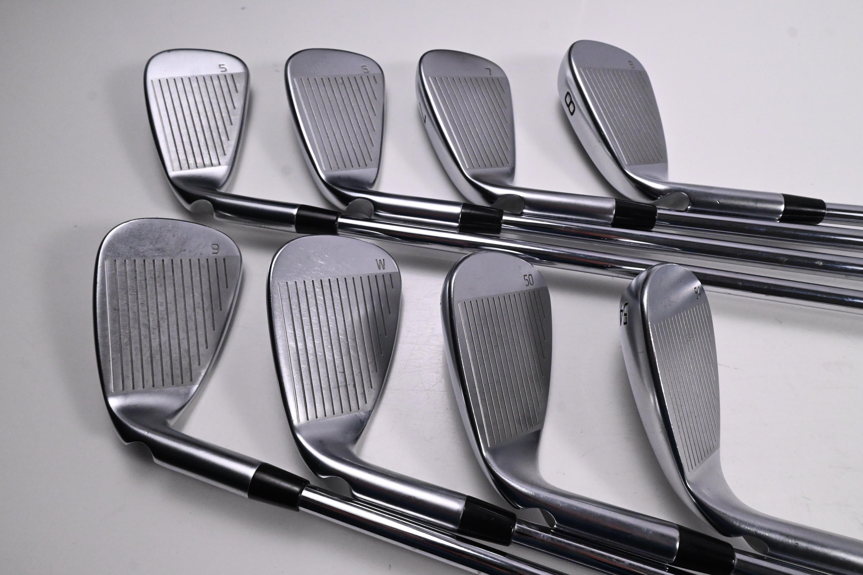 Ping G430 Irons / 5-PW+50°+54° / Black Dot / Regular Flex Ping AWT 2.0 Shafts