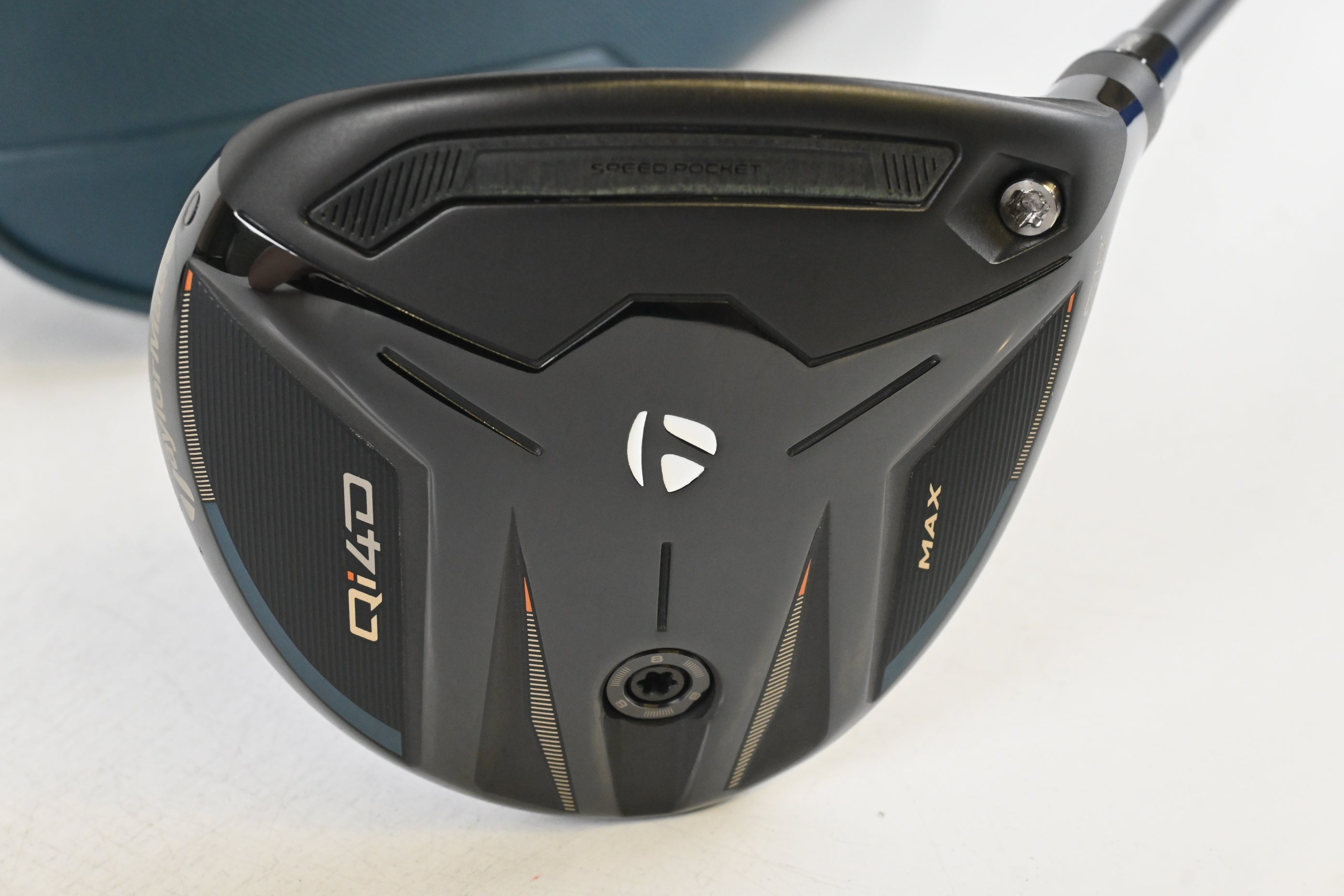 Taylormade Qi4D Max #5 Wood / 18 Degree / Stiff Flex REAX White 55 Shaft