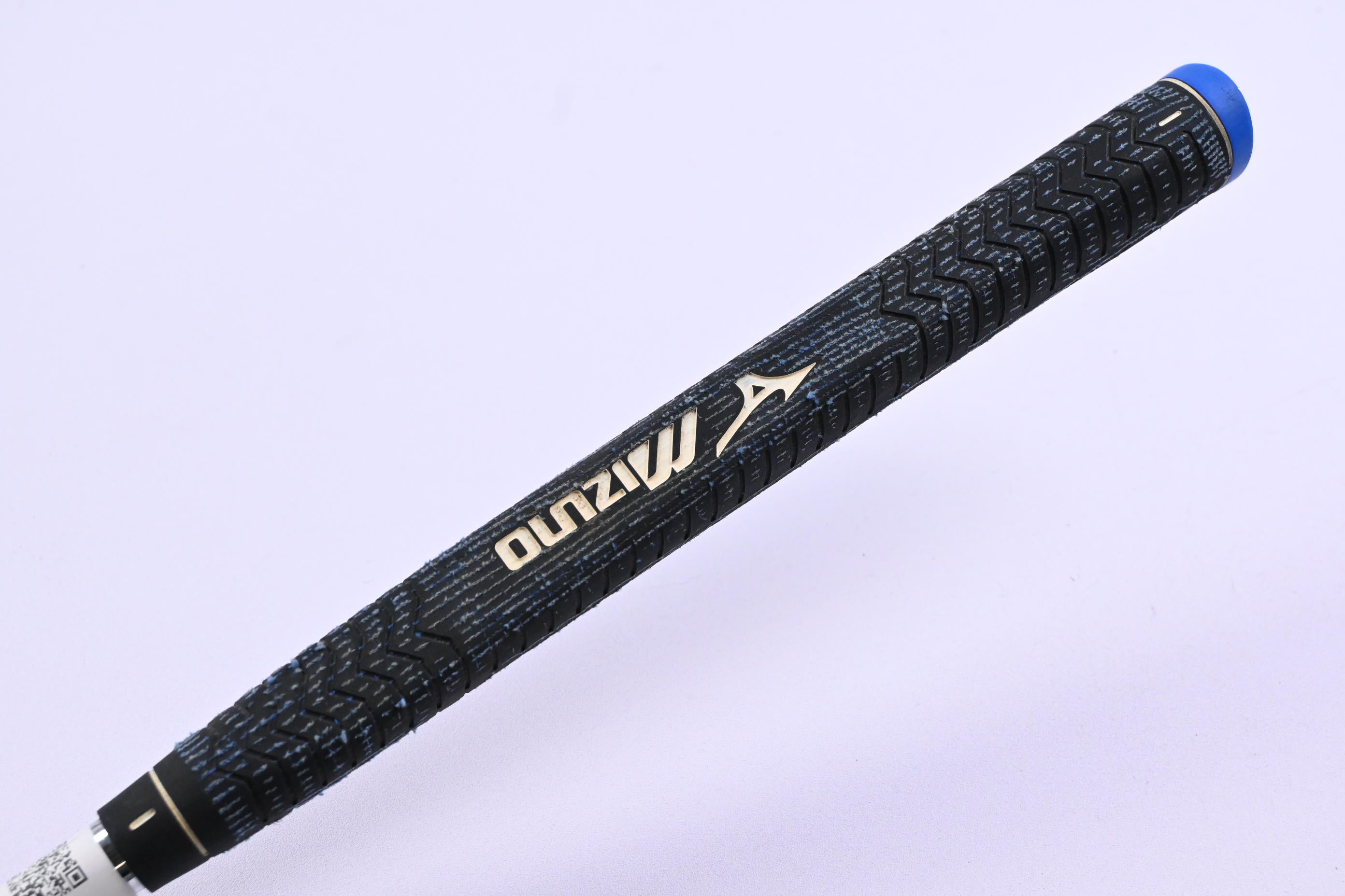 Mizuno M-Craft White Satin V Putter / 34 Inch