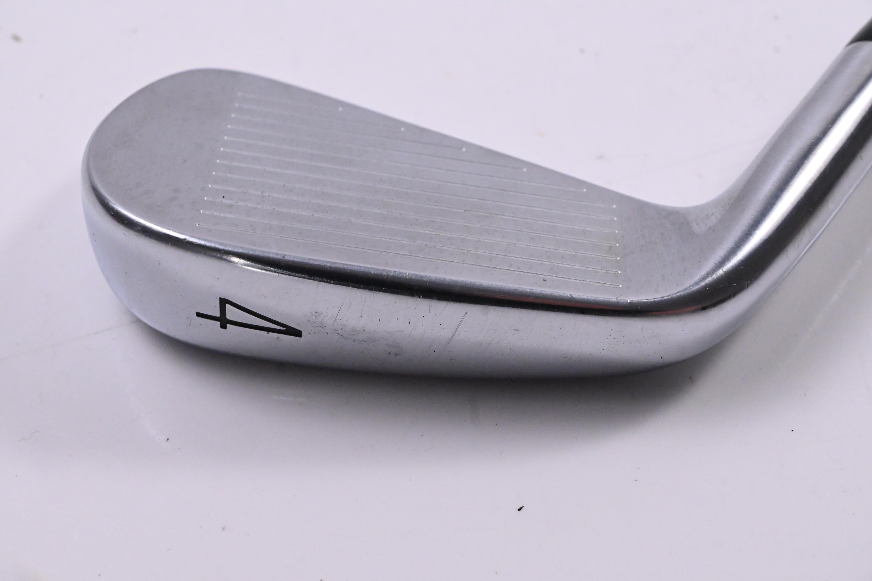 Titleist T200 2023 #4 Iron / 22 Degree / Regular Flex AMT Black R300 Shaft