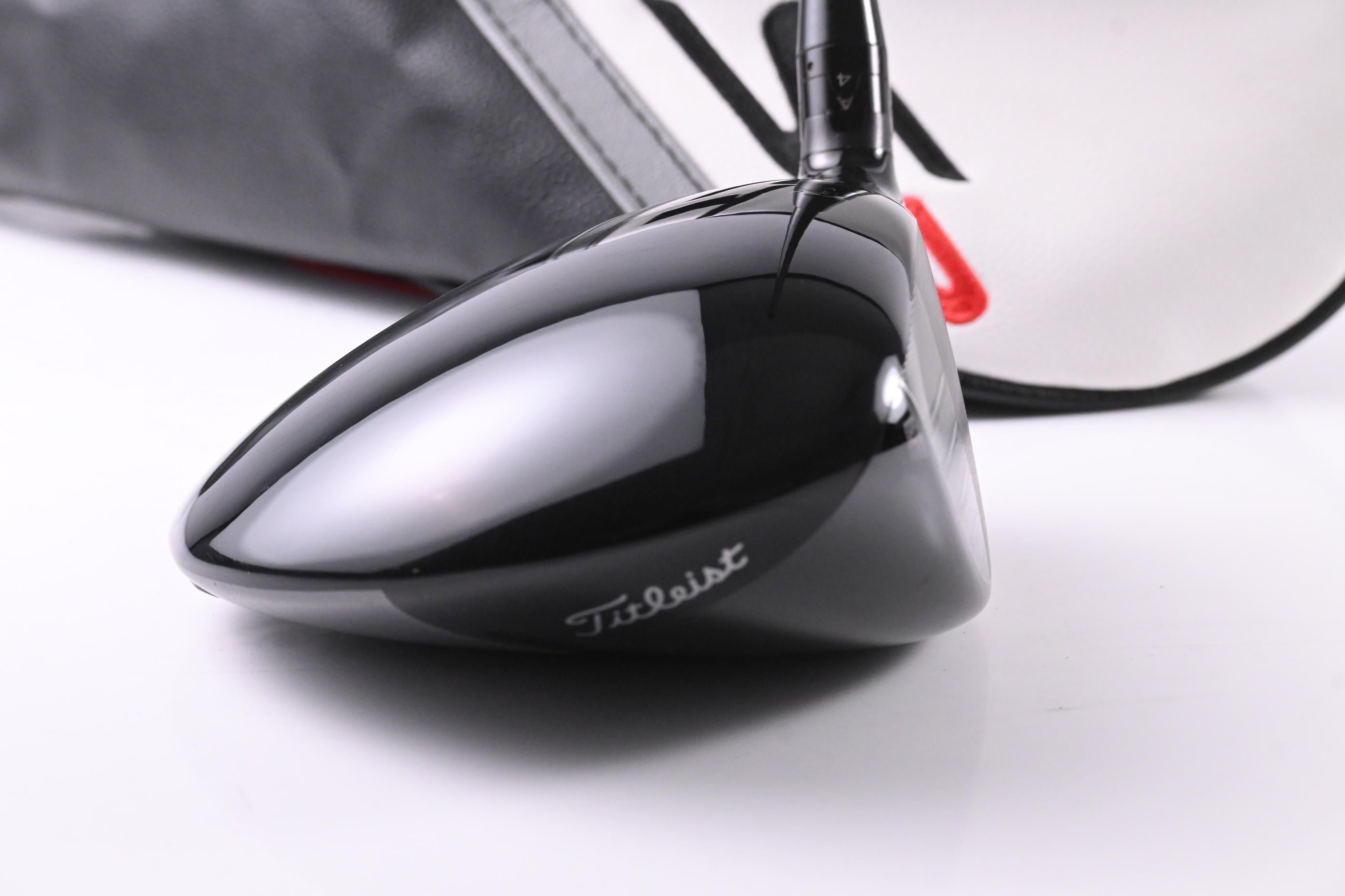 Titleist TSi2 Driver / 10 Degree / Stiff Flex Tensei AV RAW Blue 55 Shaft w/ SFW