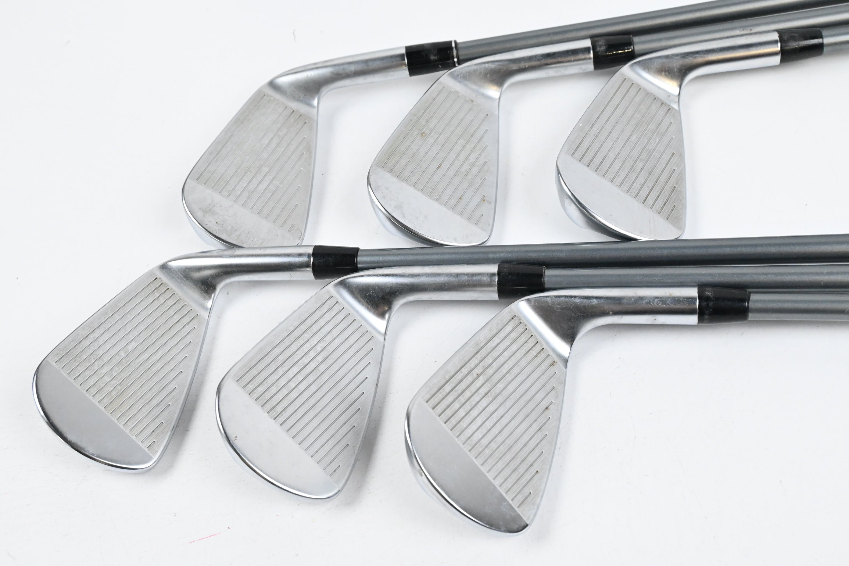Left Hand Srixon ZXi5 Irons / 5-PW / Stiff Flex Speeder NX 60 Shafts