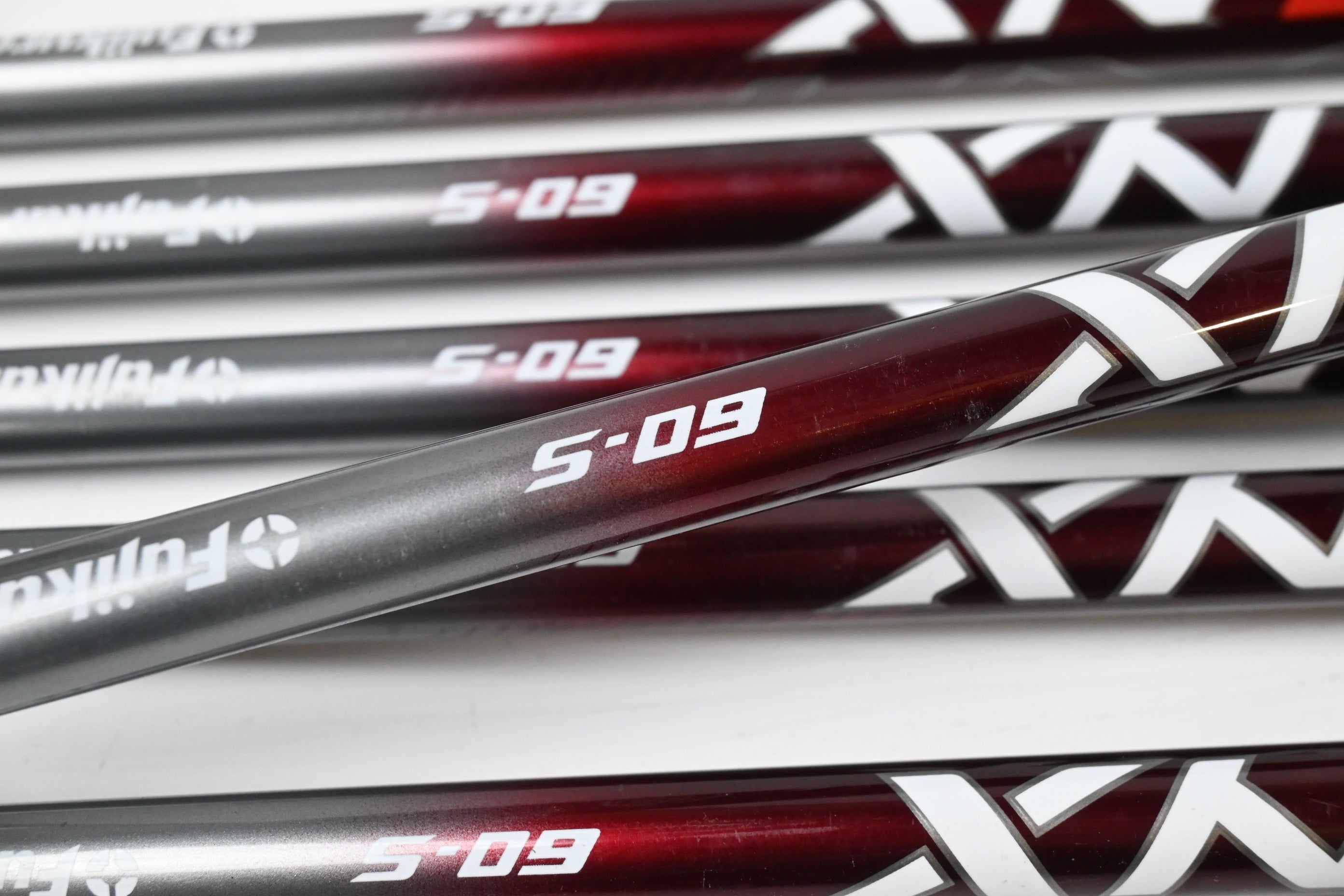 Left Hand Srixon ZXi5 Irons / 5-PW / Stiff Flex Speeder NX 60 Shafts